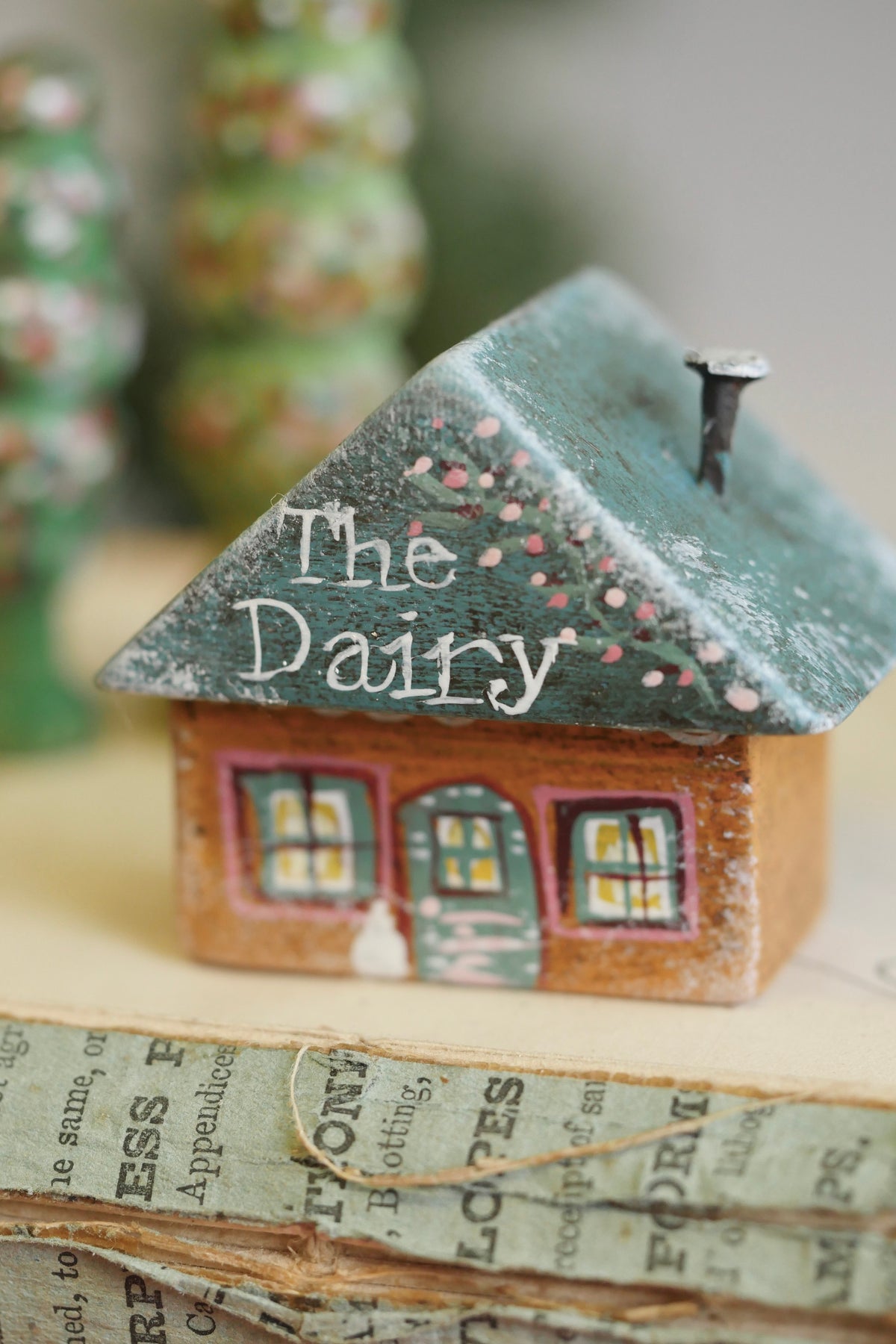 Reworked Vintage German Erzgebirge Christmas Houses – The Dairy