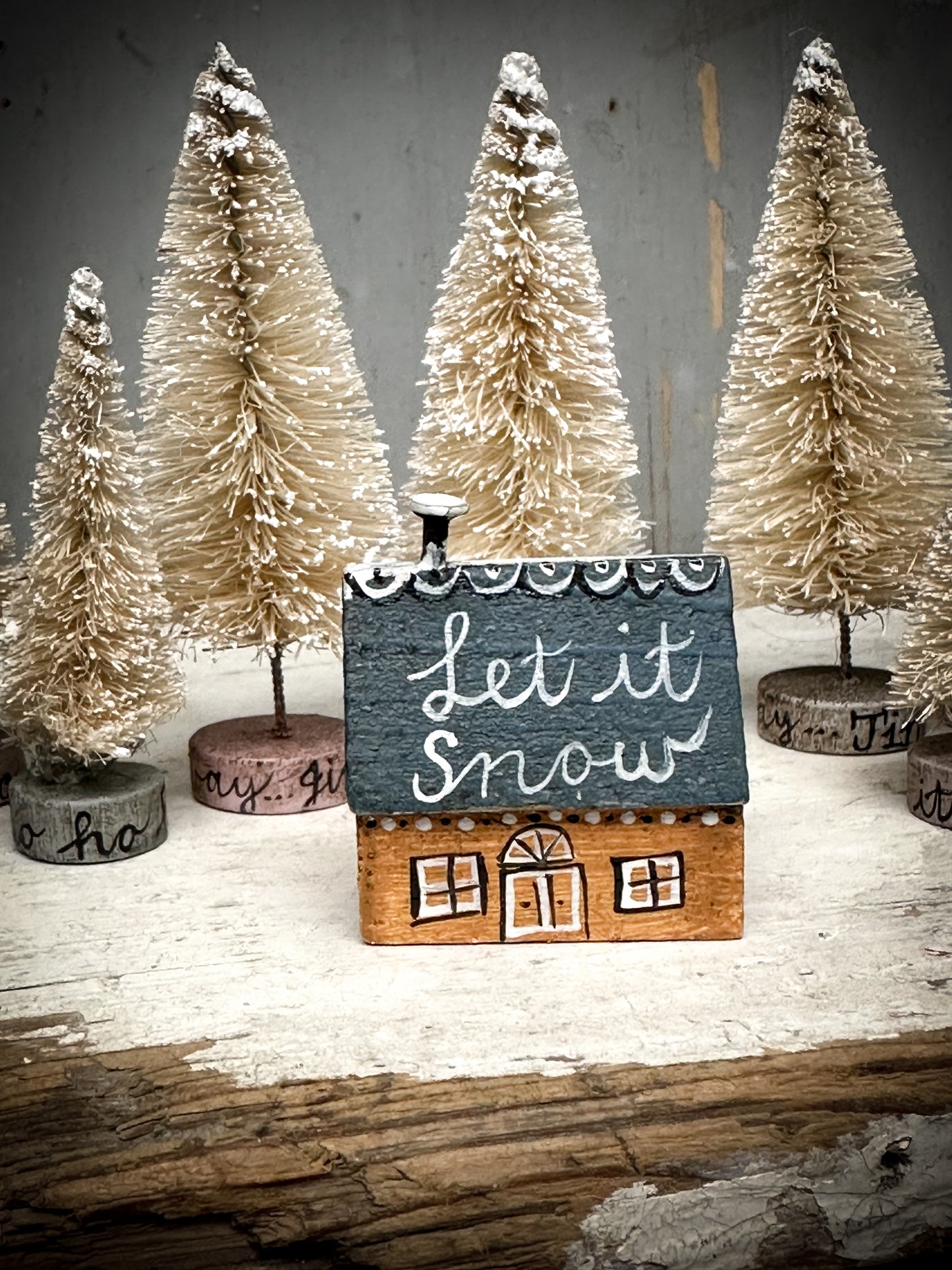 A small Vintage German Erzgebirge Putz Wooden Village House “Let it Snow”