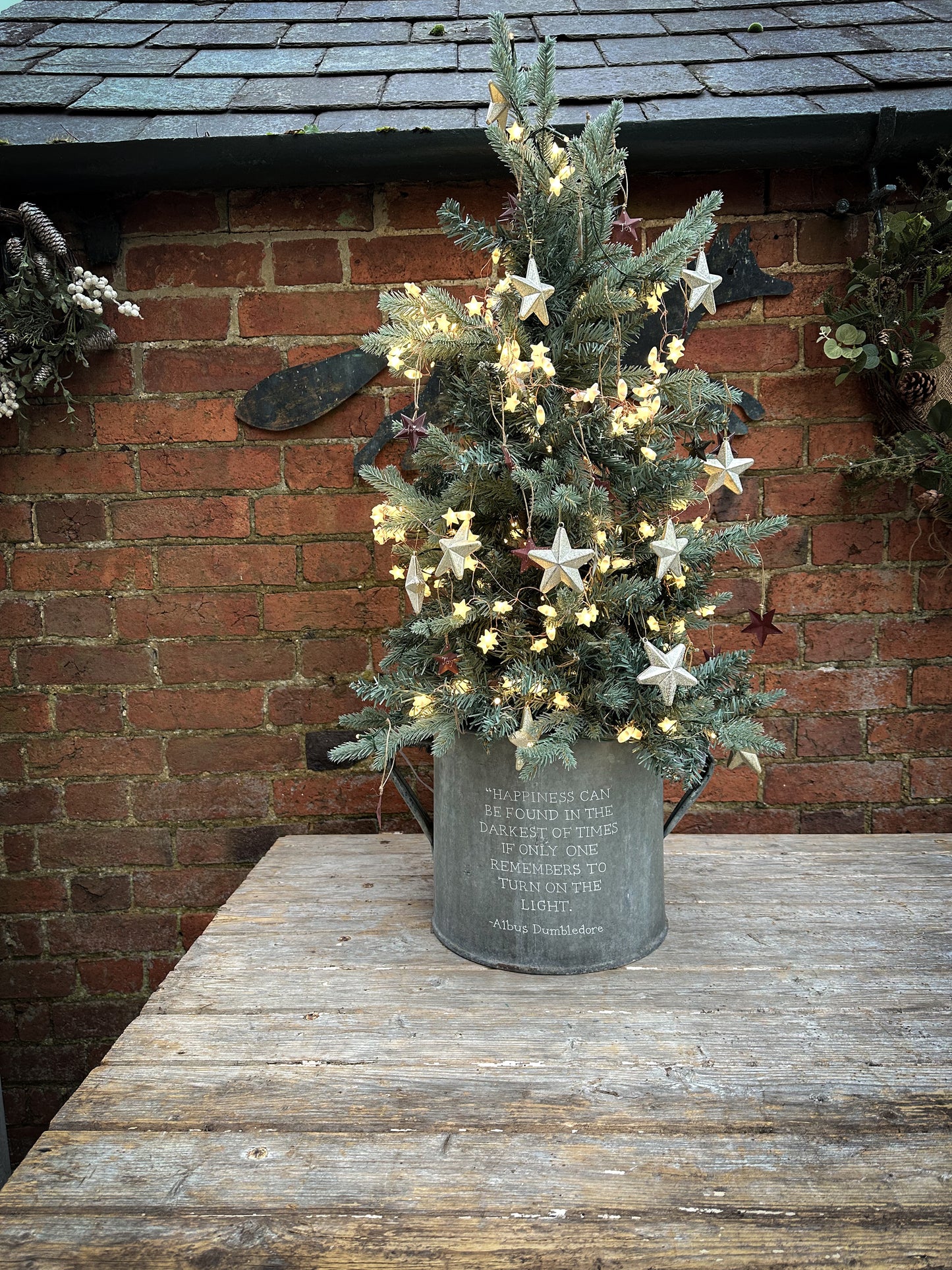 A beautiful heirloom vintage galvanised tub hand painted using traditional sign writer’s techniques and materials.