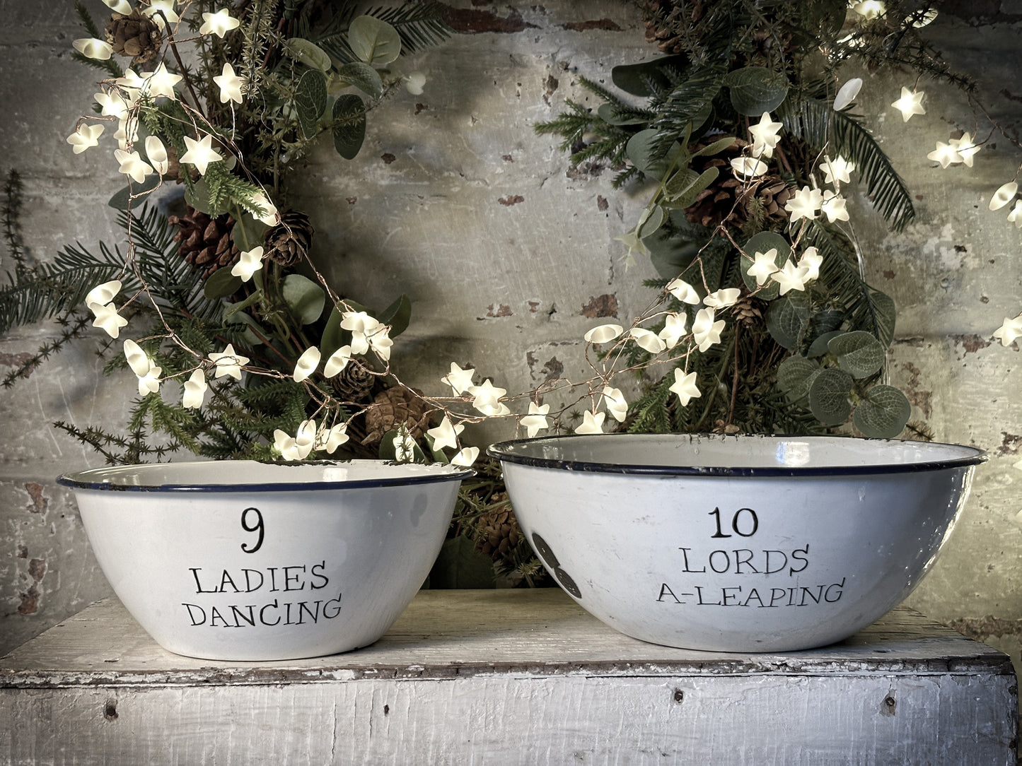 A beautiful vintage enamel pudding bowl with a hand painted quote from the Twelve days of Christmas