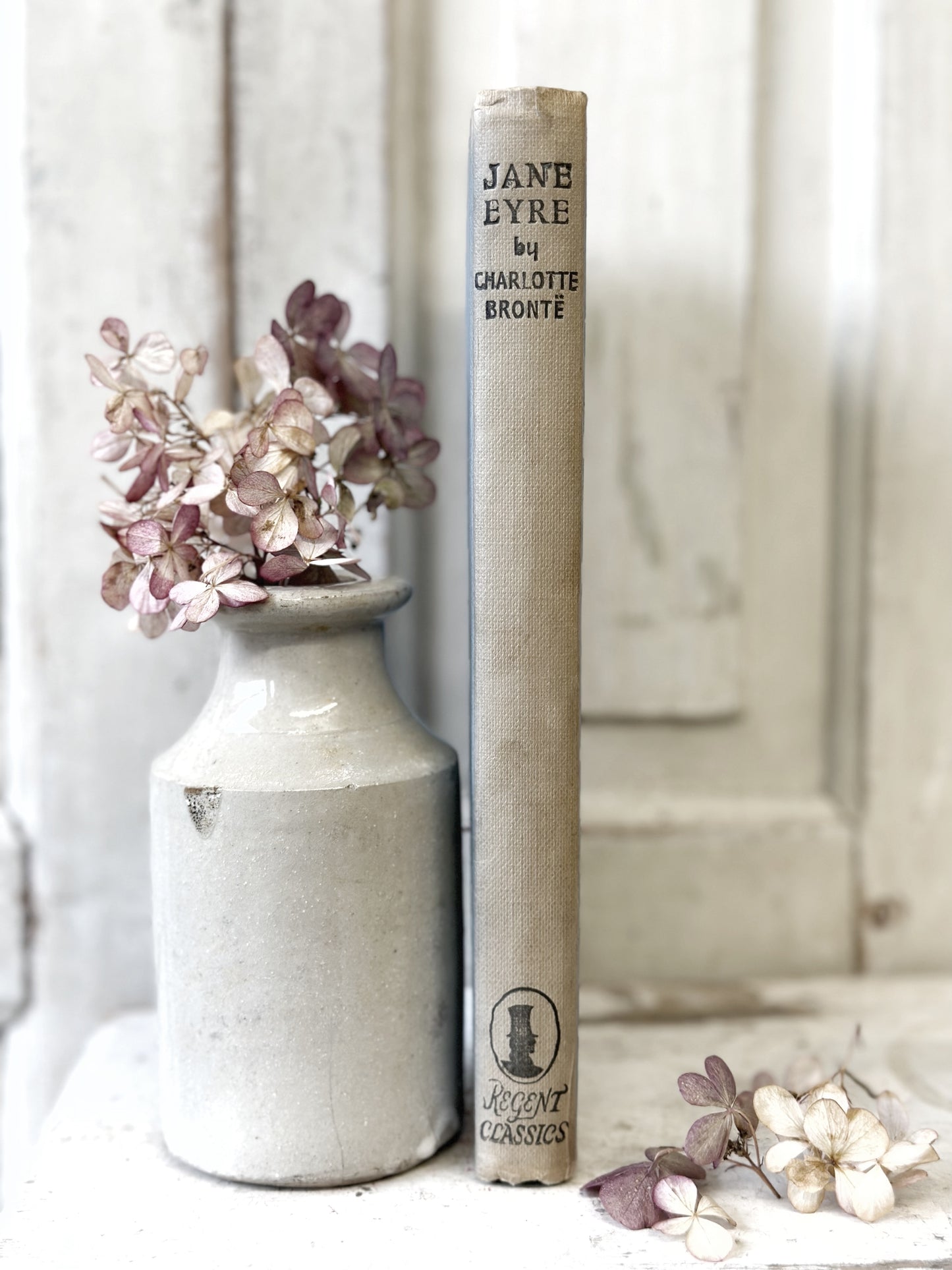 A Vintage book Jane Eyre by Charlotte Brontë, Regent Classics, the Thames Publishing Co. London.1950’s.
