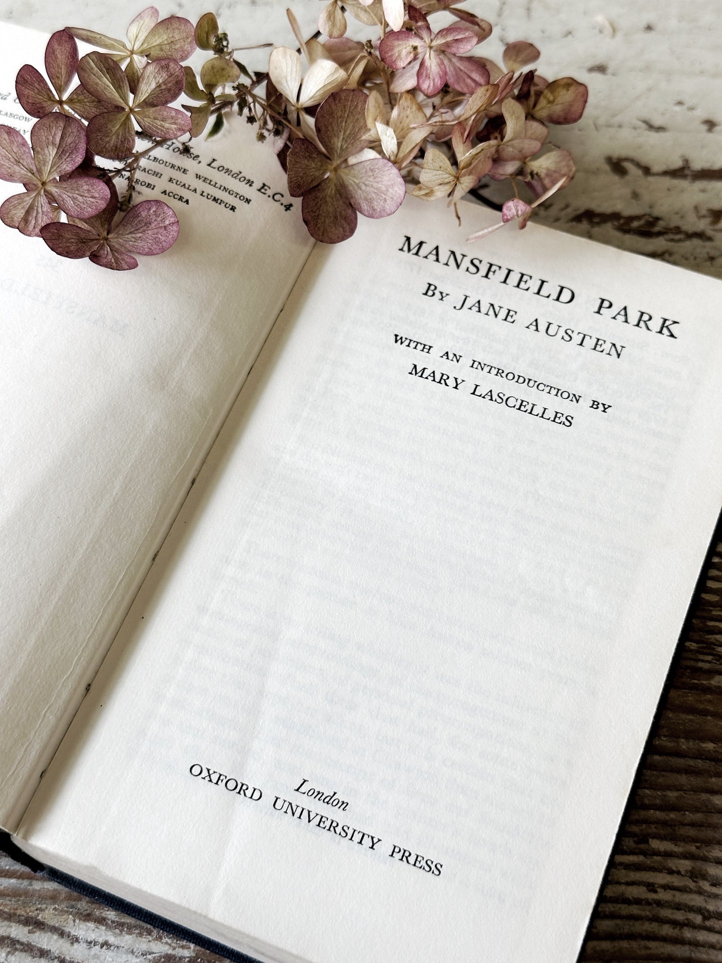Vintage Jane Austen book Mansfield Park