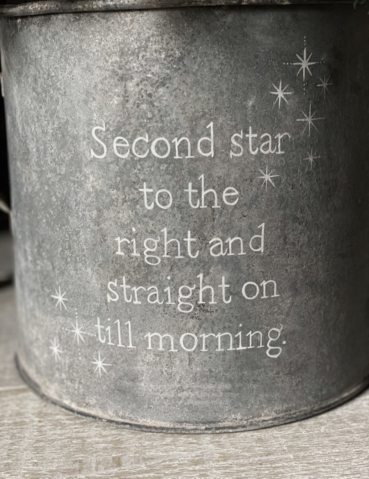 A beautiful heirloom vintage galvanised tub hand painted using traditional sign writer’s techniques and materials.