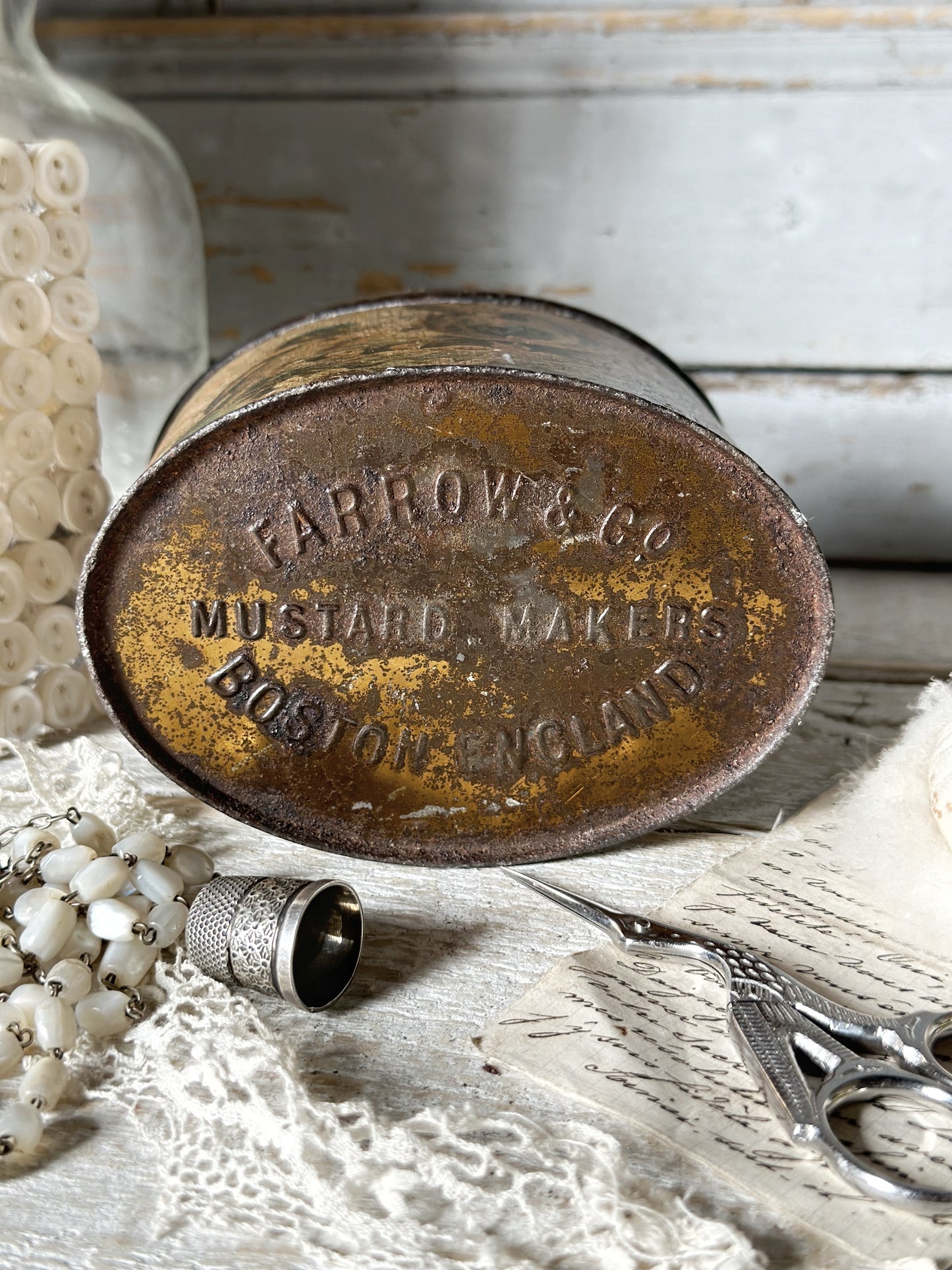 C1890S VINTAGE FARROW&CO MUSTARD MAKERS BOSTON ENGLAND SMALL OVAL MUSTARD TIN