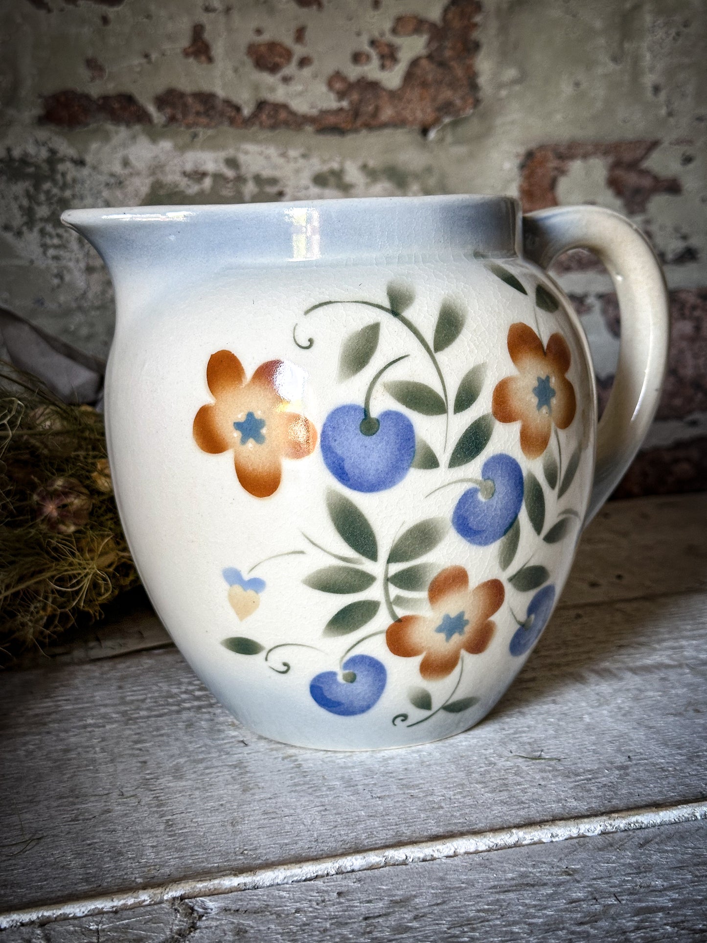 A Vintage Sponge Ware Flower Jug