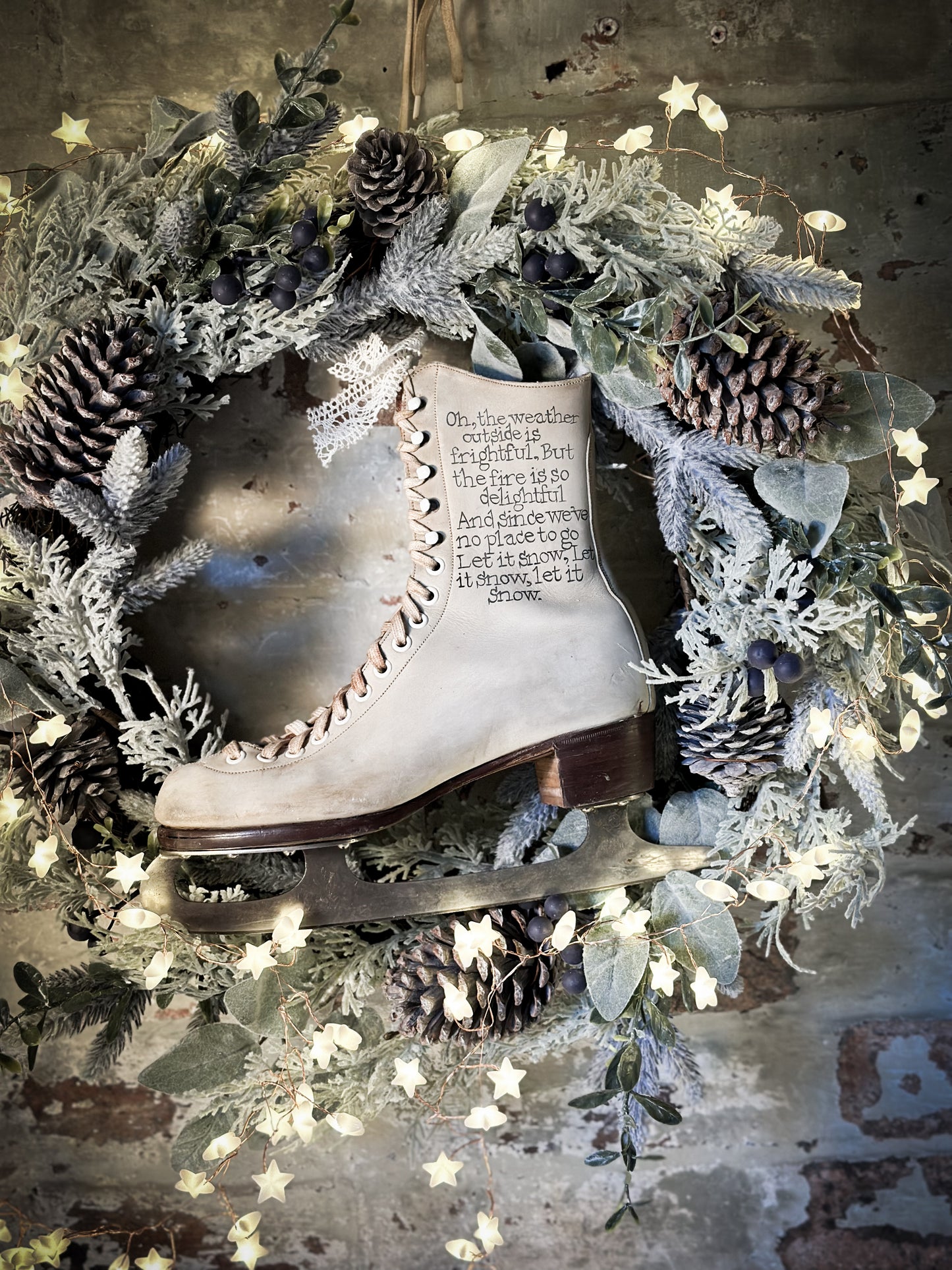 A beautiful vintage Christmas ice skate hand painted using traditional sign writer’s techniques and materials