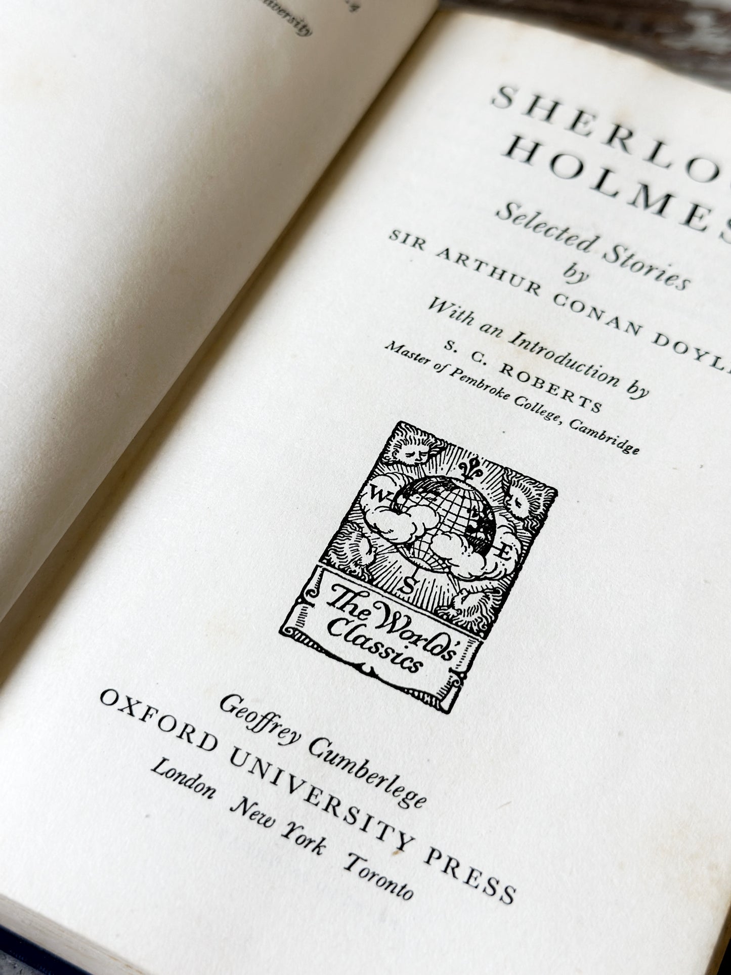 Sherlock Holmes By Sir Arthur Conan Doyle Oxford University Press 1951