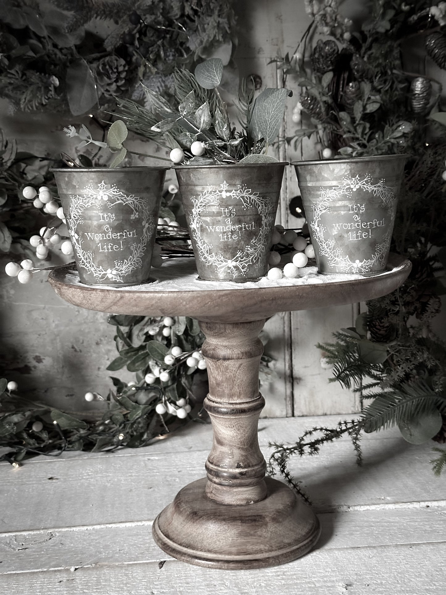 A vintage style mini zinc tub hand painted with a Christmas wreath and Quote