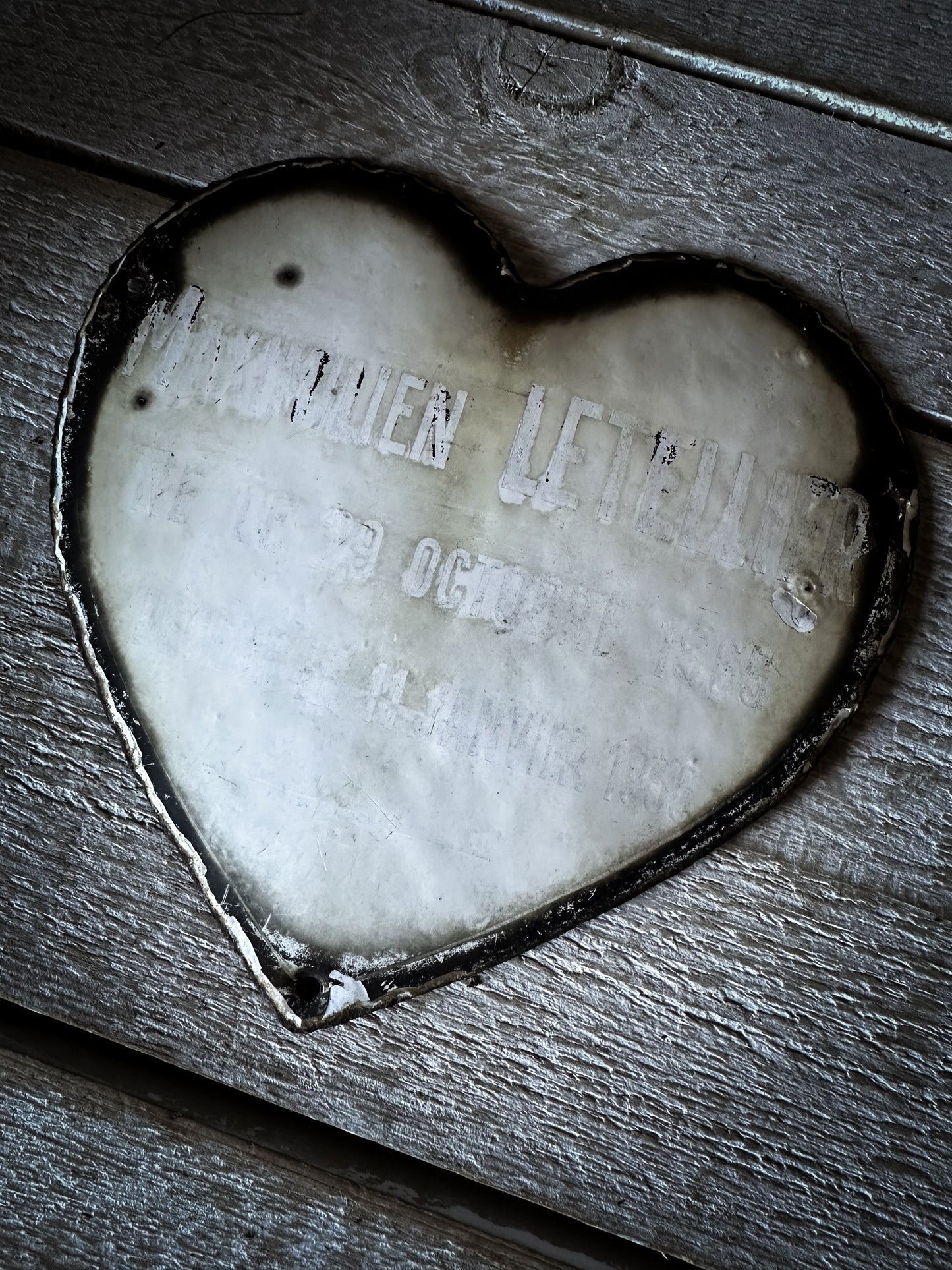 A Vintage French Enamel Heart Memorial Plaque