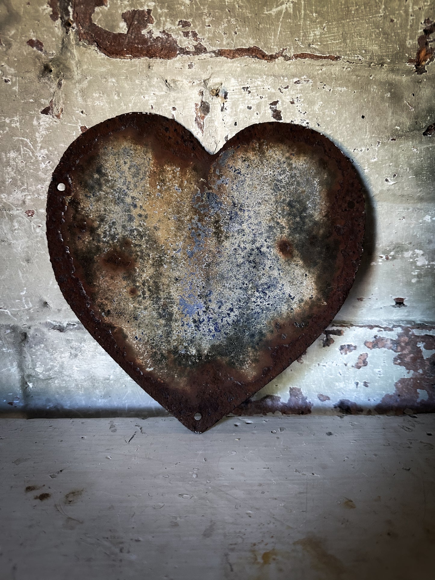 A Vintage French Enamel Heart Memorial Plaque