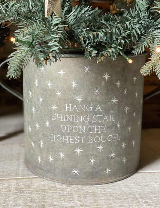 A beautiful heirloom vintage galvanised tub hand painted using traditional sign writer’s techniques and materials