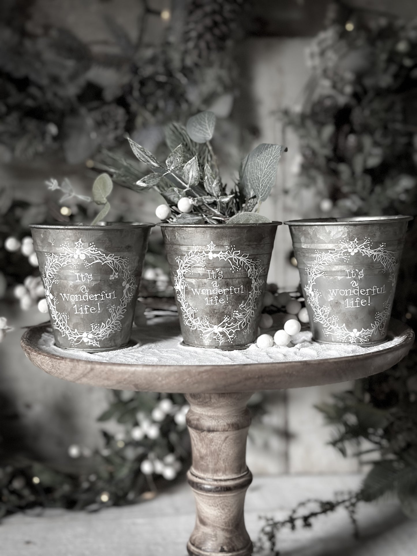 A vintage style mini zinc tub hand painted with a Christmas wreath and Quote