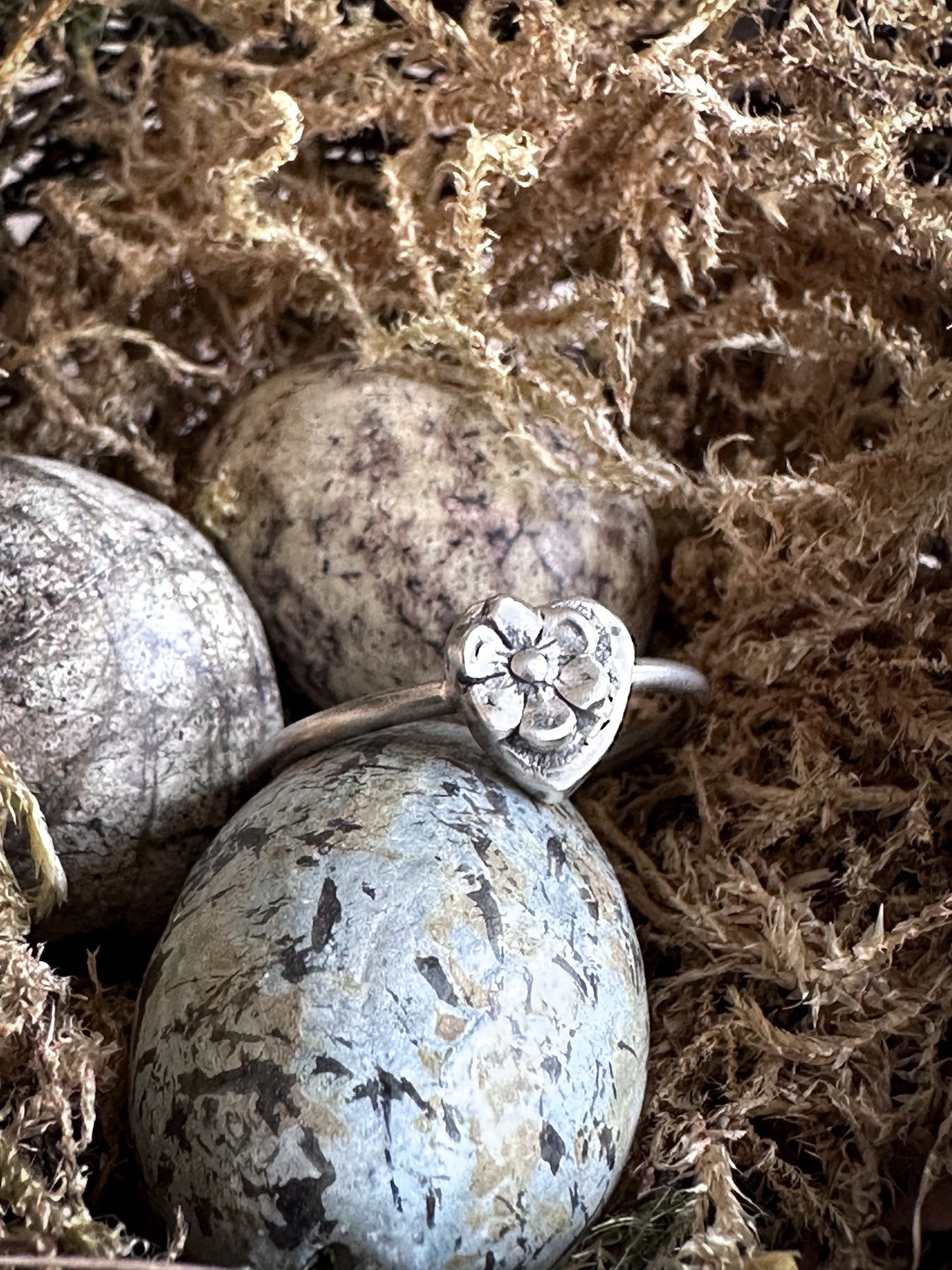 Moon Garden Heart Ring – Fine Silver Floral Heart