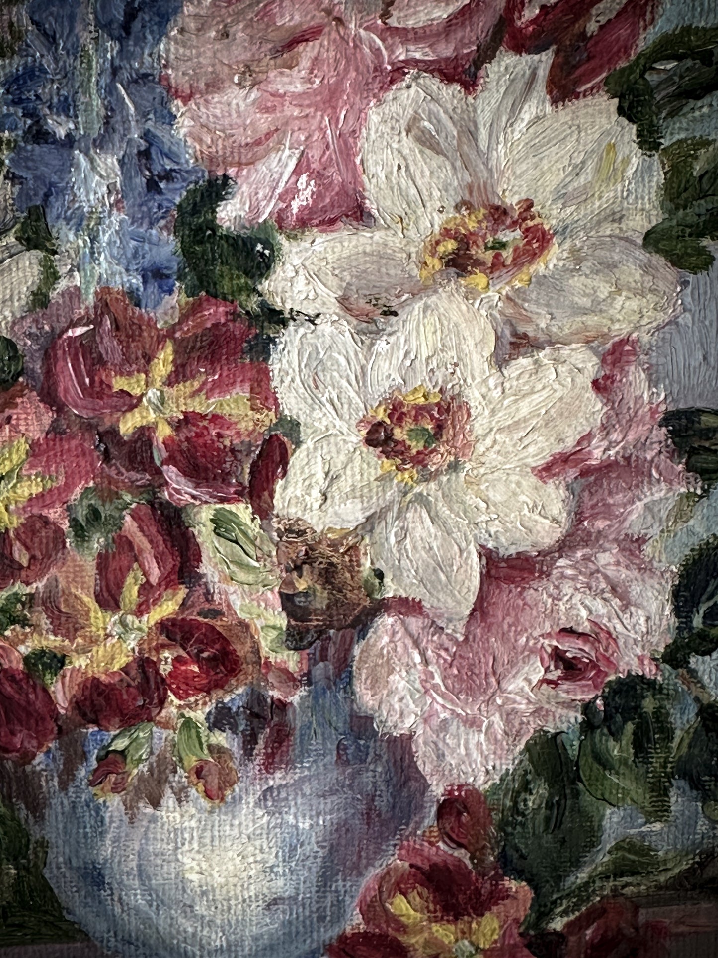 A beautiful vintage Oil Painting of Flowers