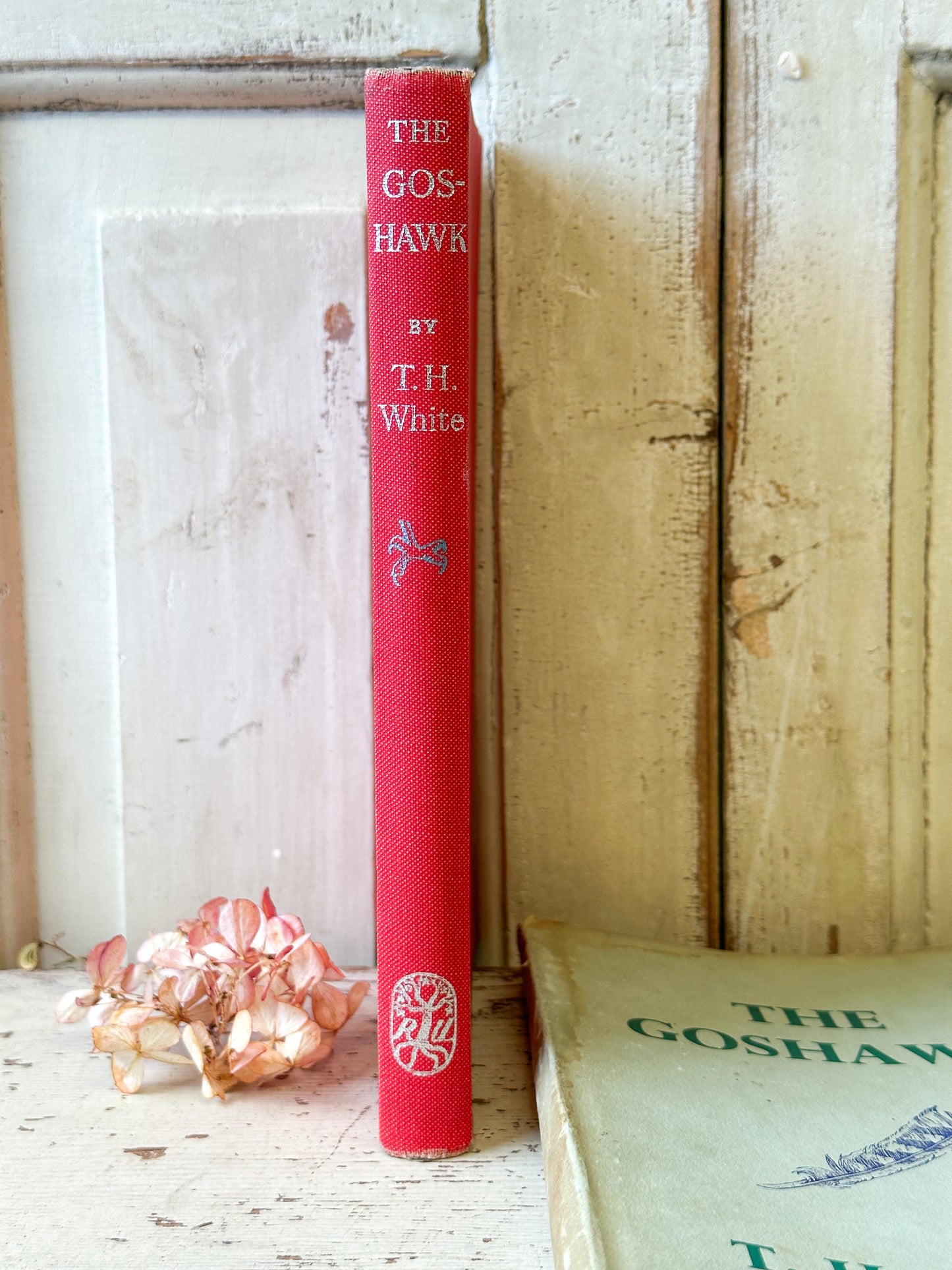 Vintage book “The Goshawk” by T.H. White, Jonathan Cape, London 1953
