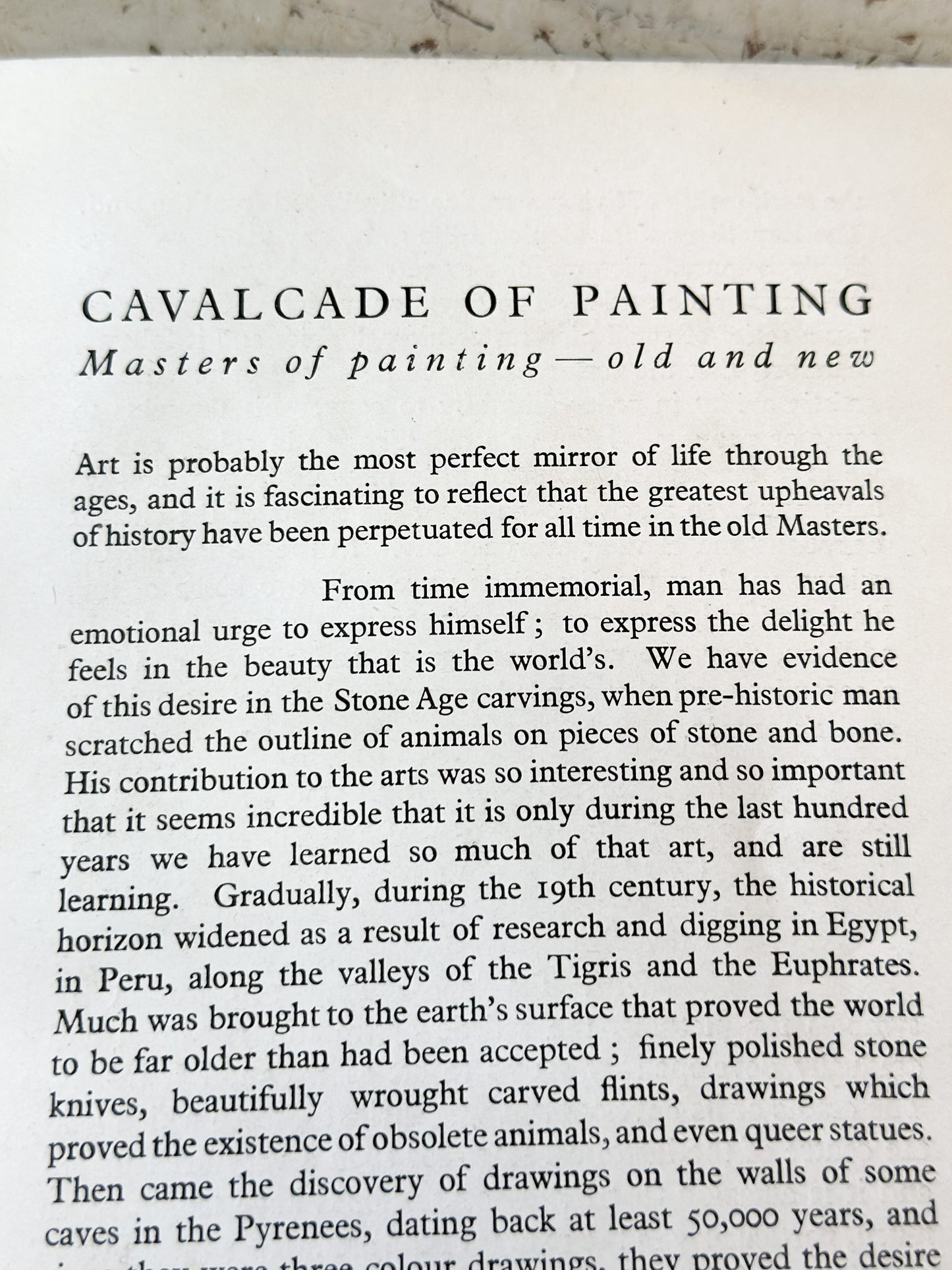 Cavalcade of Painting antique art book Harper of Holloway, 1930.
L18.5cm W13cm D1cm.