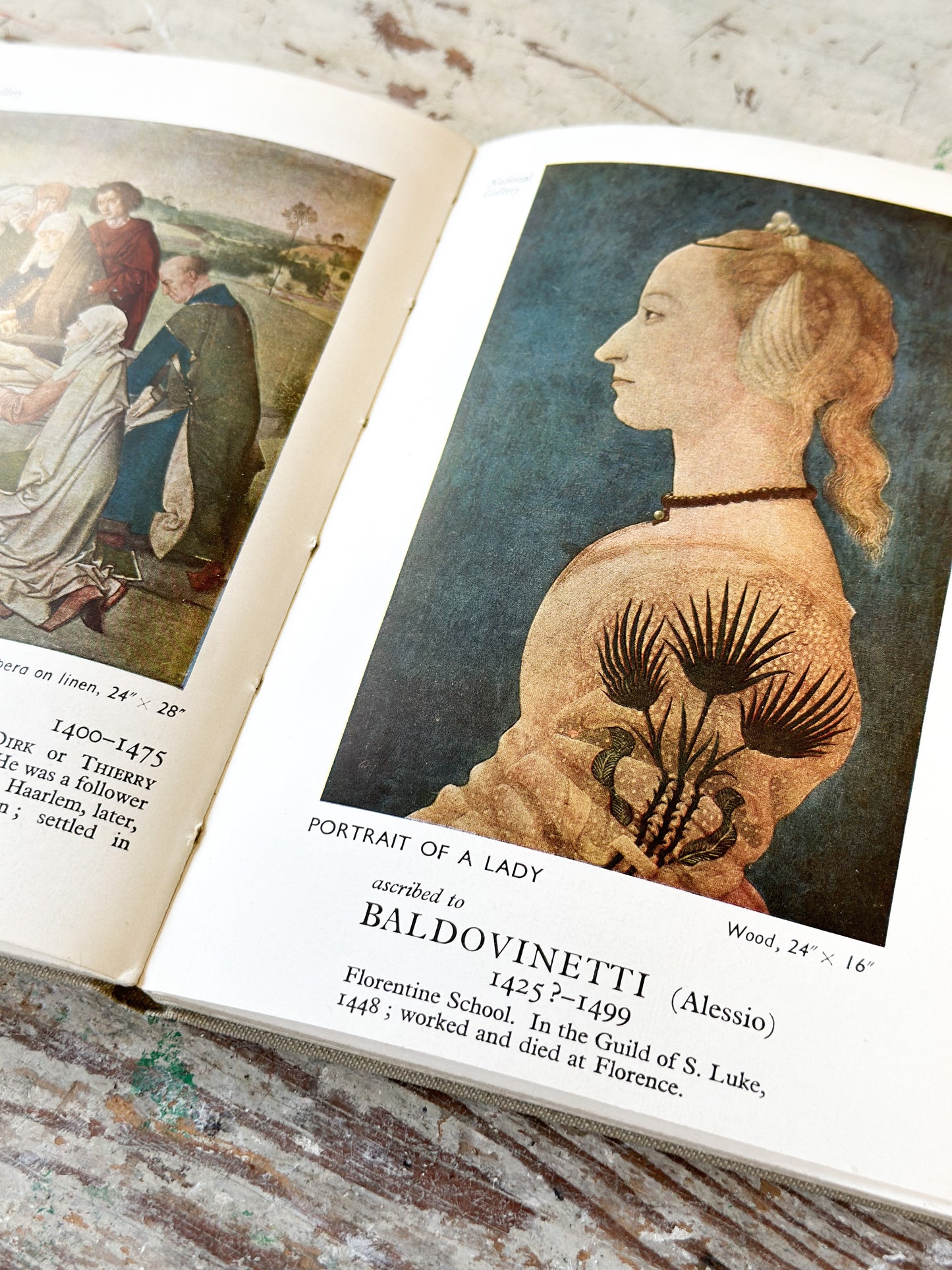Cavalcade of Painting antique art book Harper of Holloway, 1930.
L18.5cm W13cm D1cm.