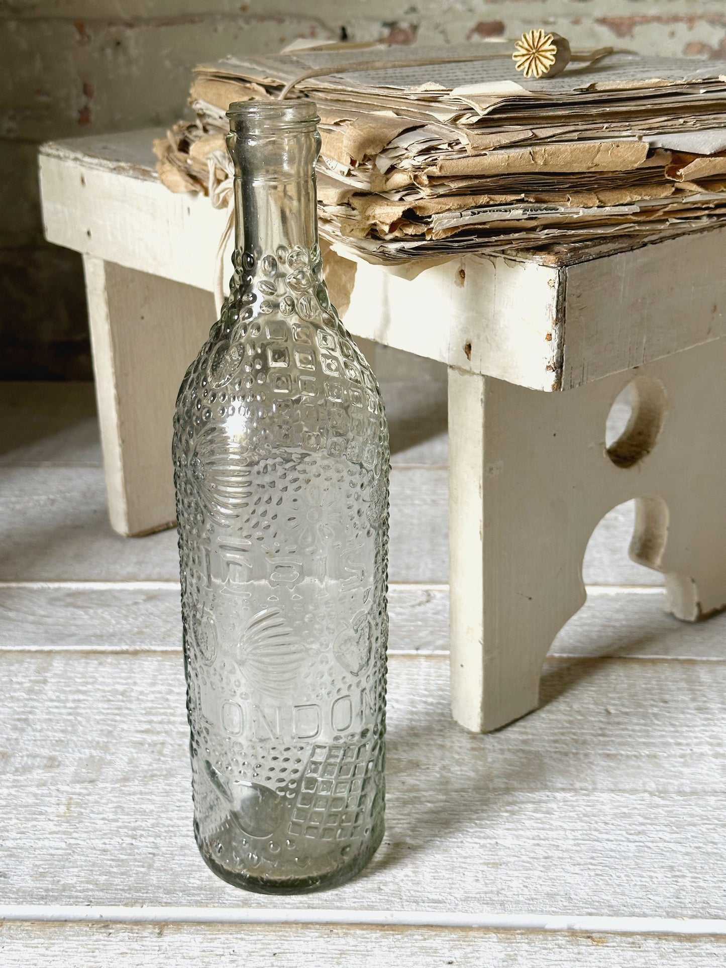 A 1920’s Idris of London cordial glass bottle
