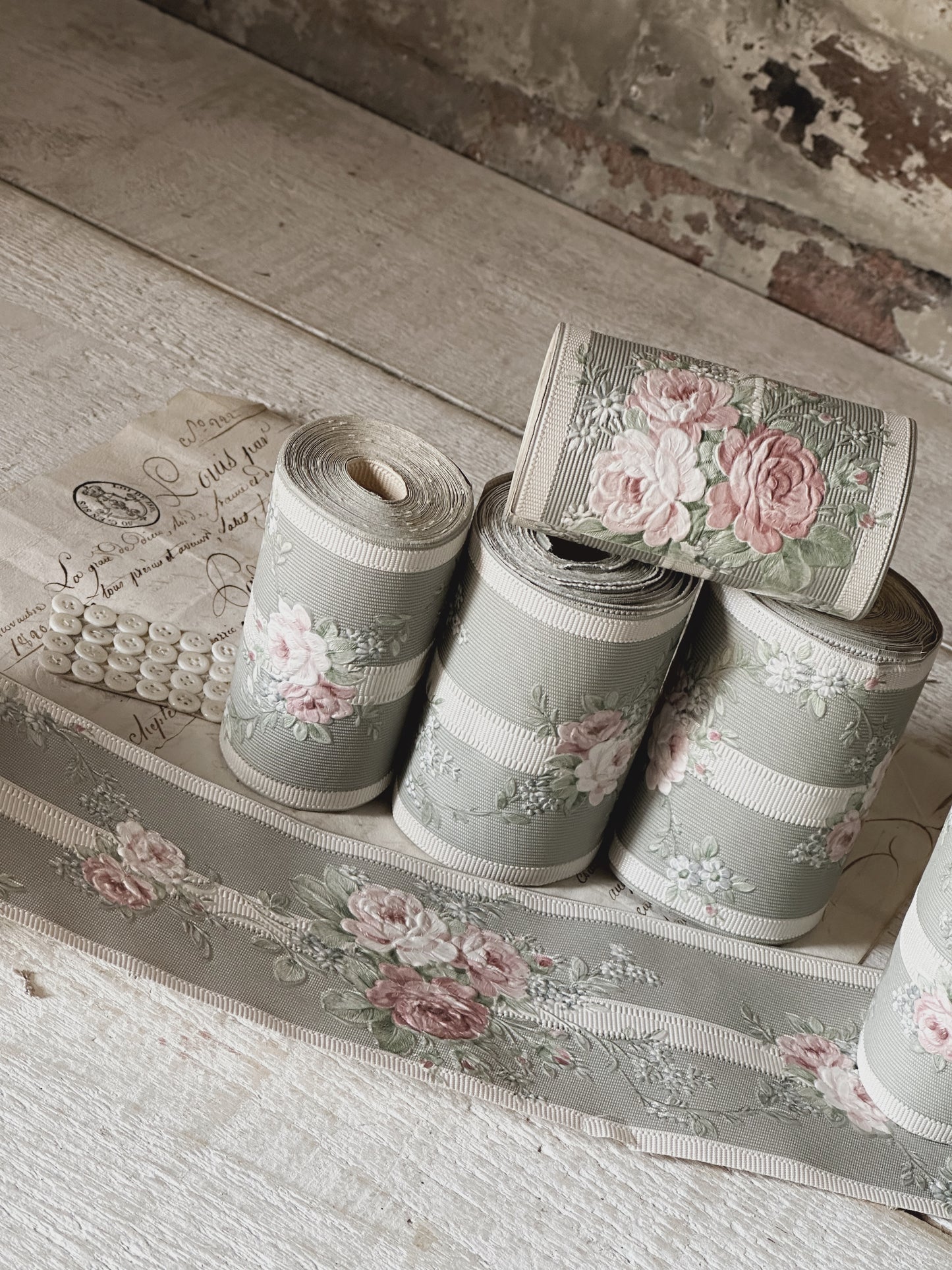 Vintage wallpaper border roll by the metre