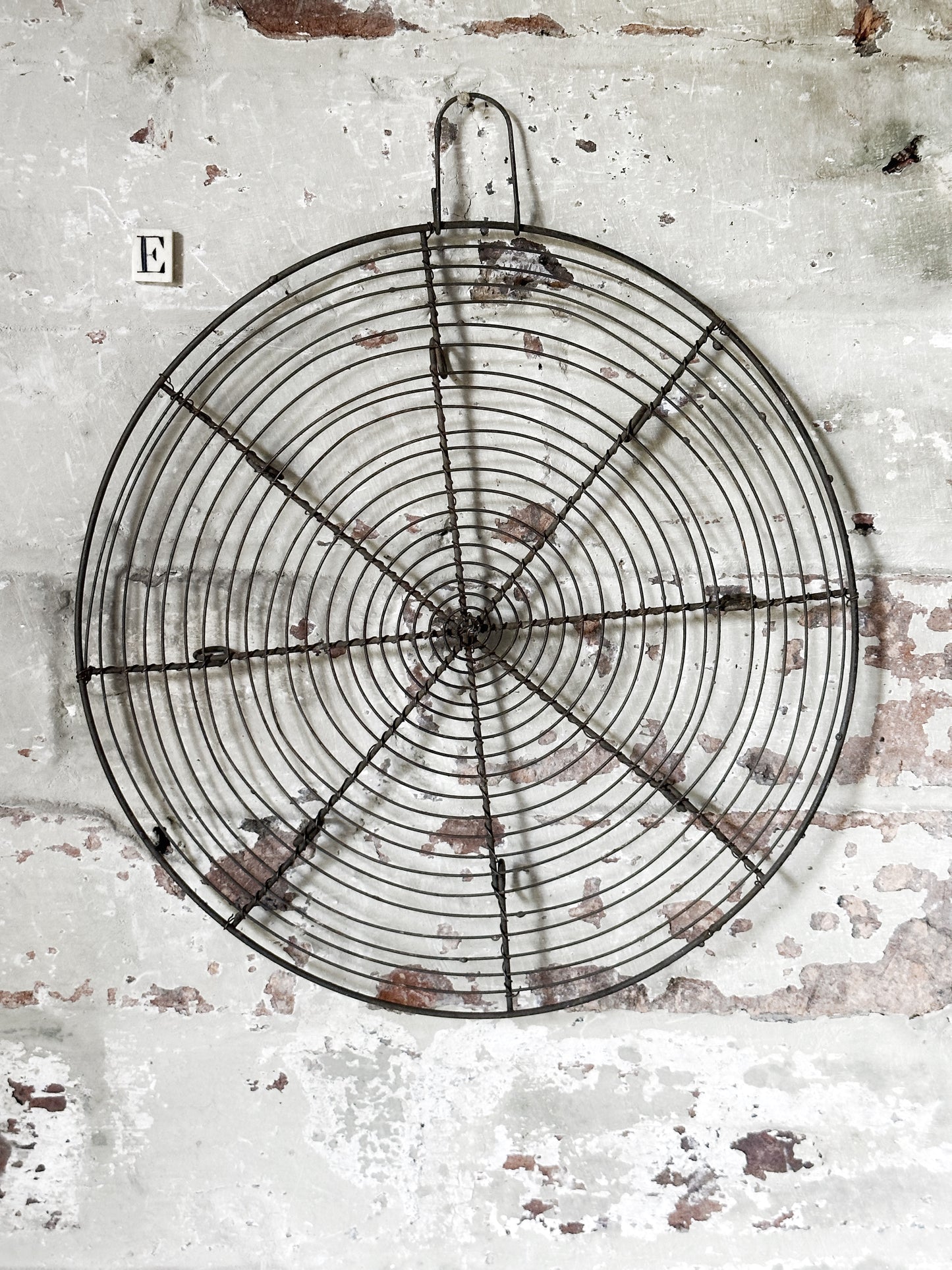 Lovely French vintage round cake rack, plateau, French pastry shop, france fil de fer