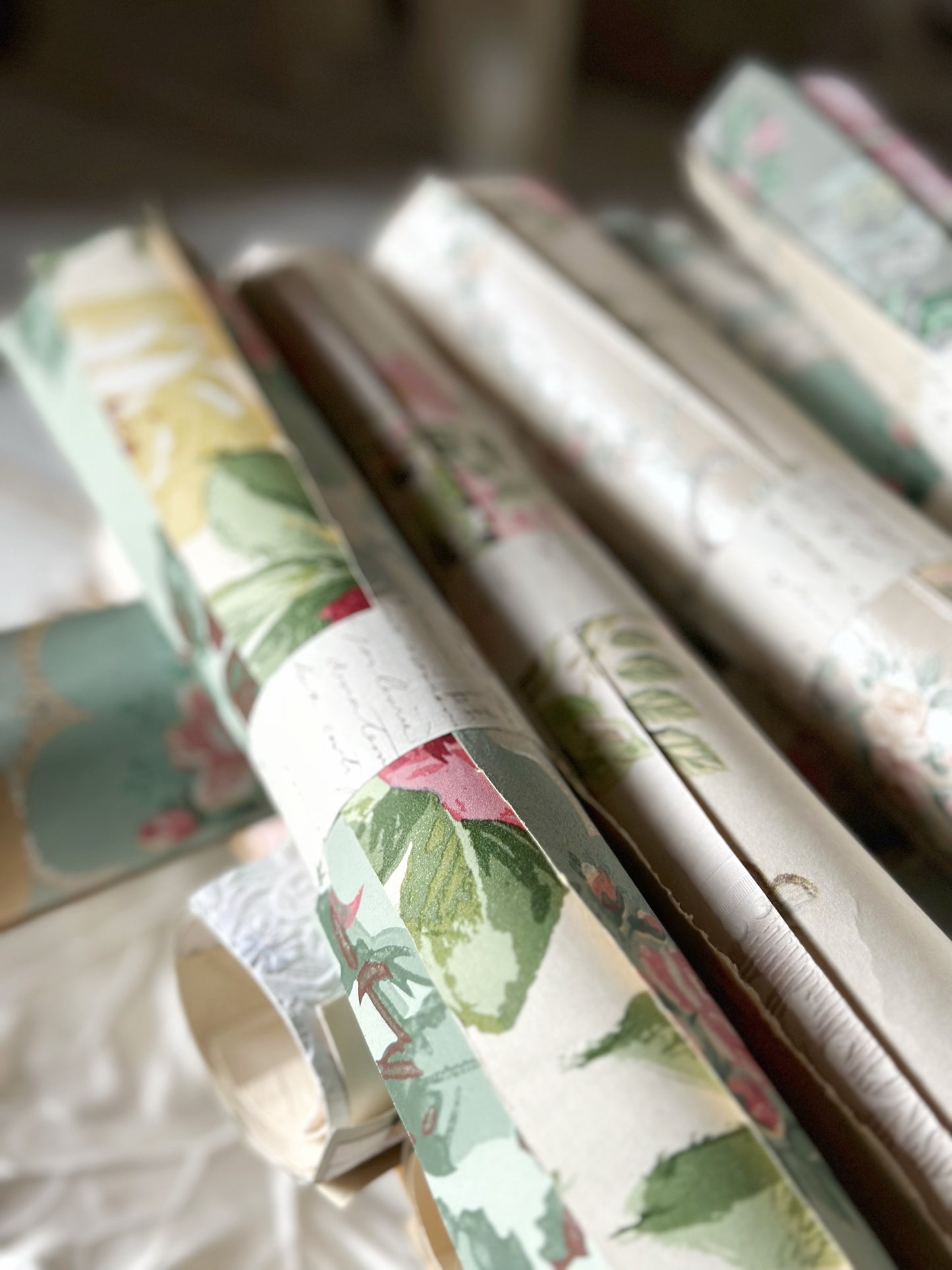 Roll of five A4 pieces of original antique and vintage wallpaper sheets