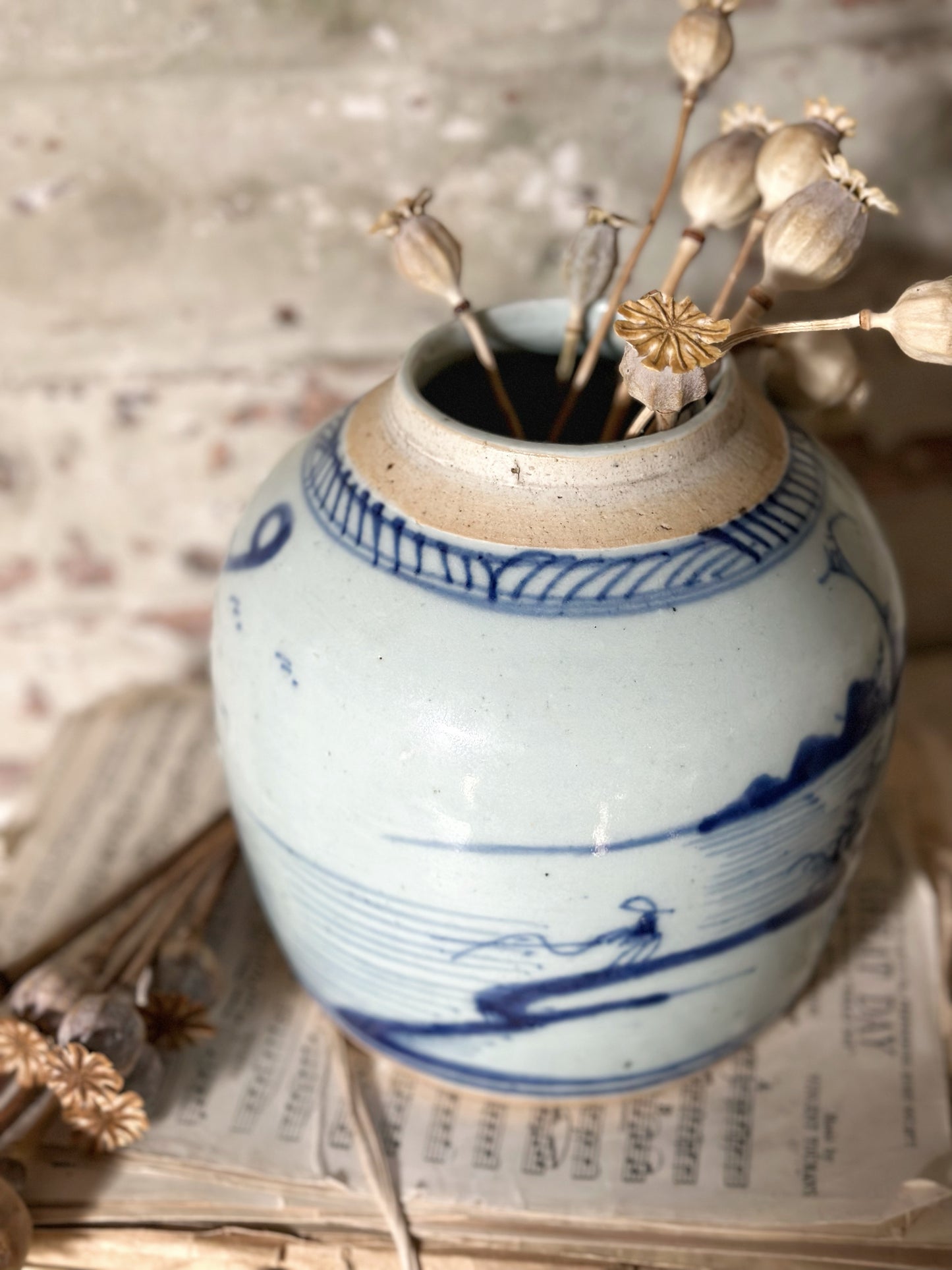 A beautiful jumbo antique ginger jar