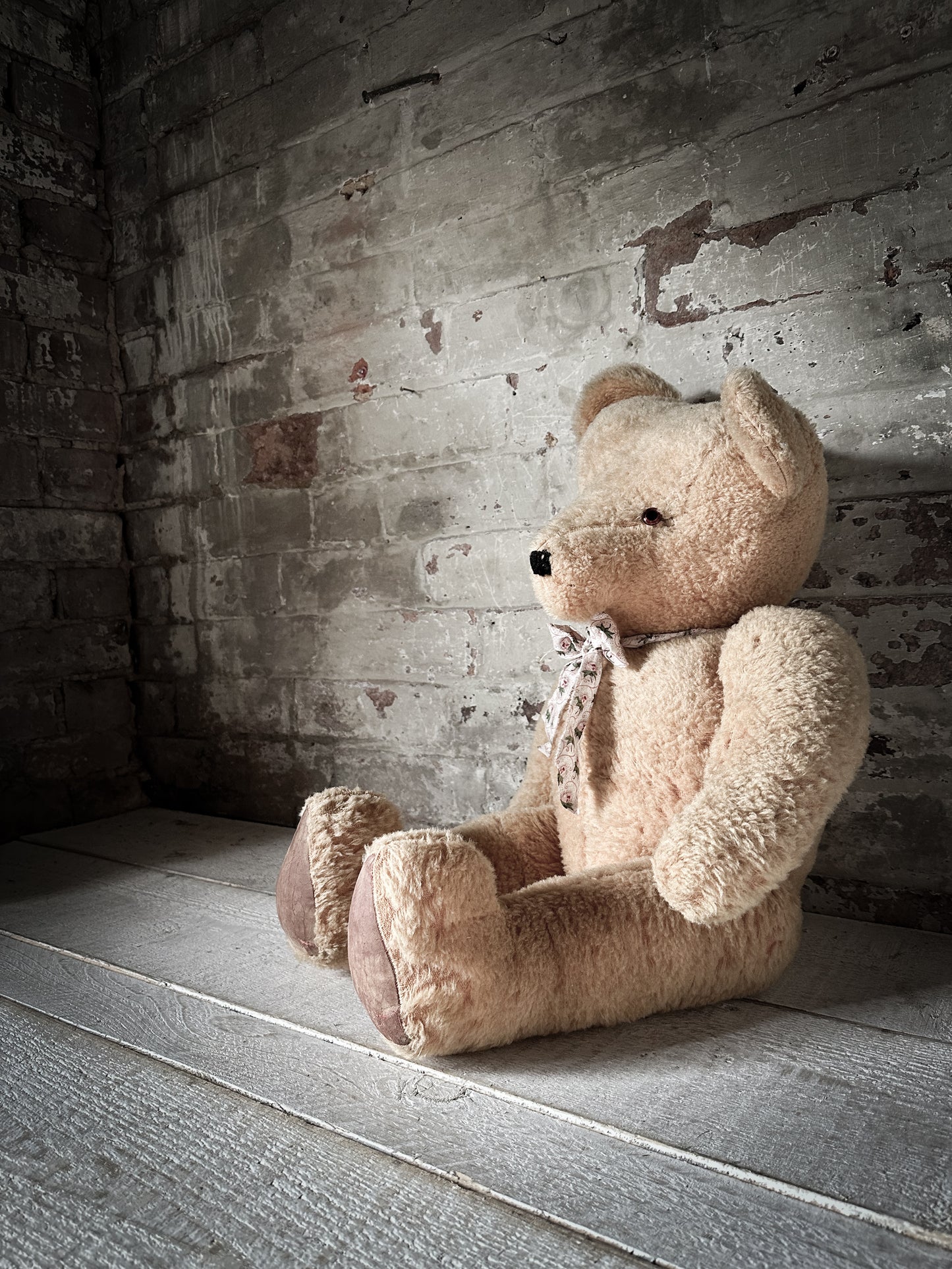 A lovely old large vintage teddy bear