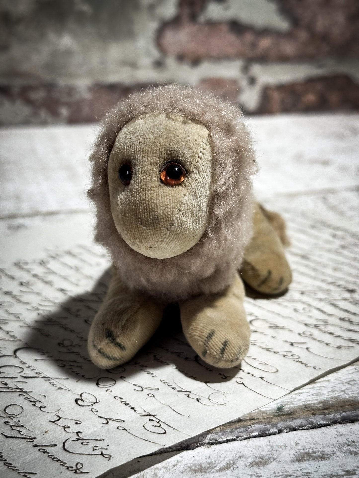 Antique Velveteen Lion Toy