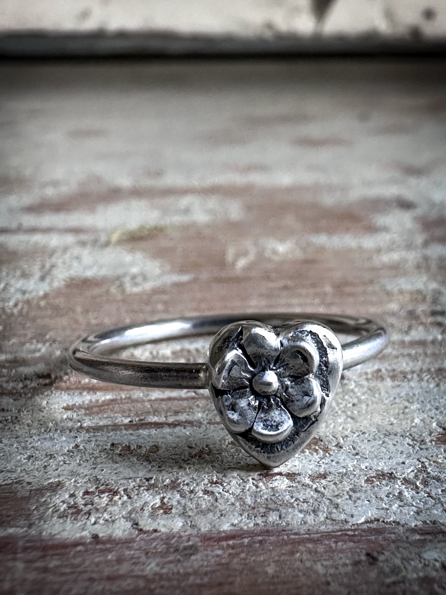 Moon Garden Heart Ring – Fine Silver Floral Heart