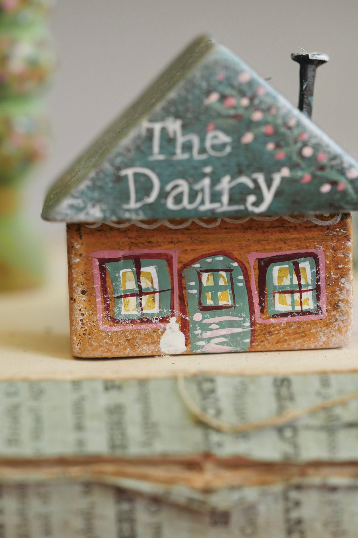 Reworked Vintage German Erzgebirge Christmas Houses – The Dairy