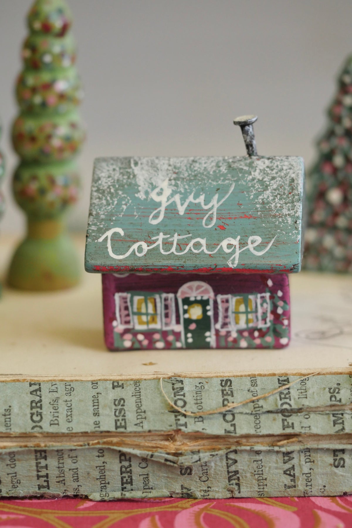 Reworked Vintage German Erzgebirge Christmas Houses – Ivy Cottage