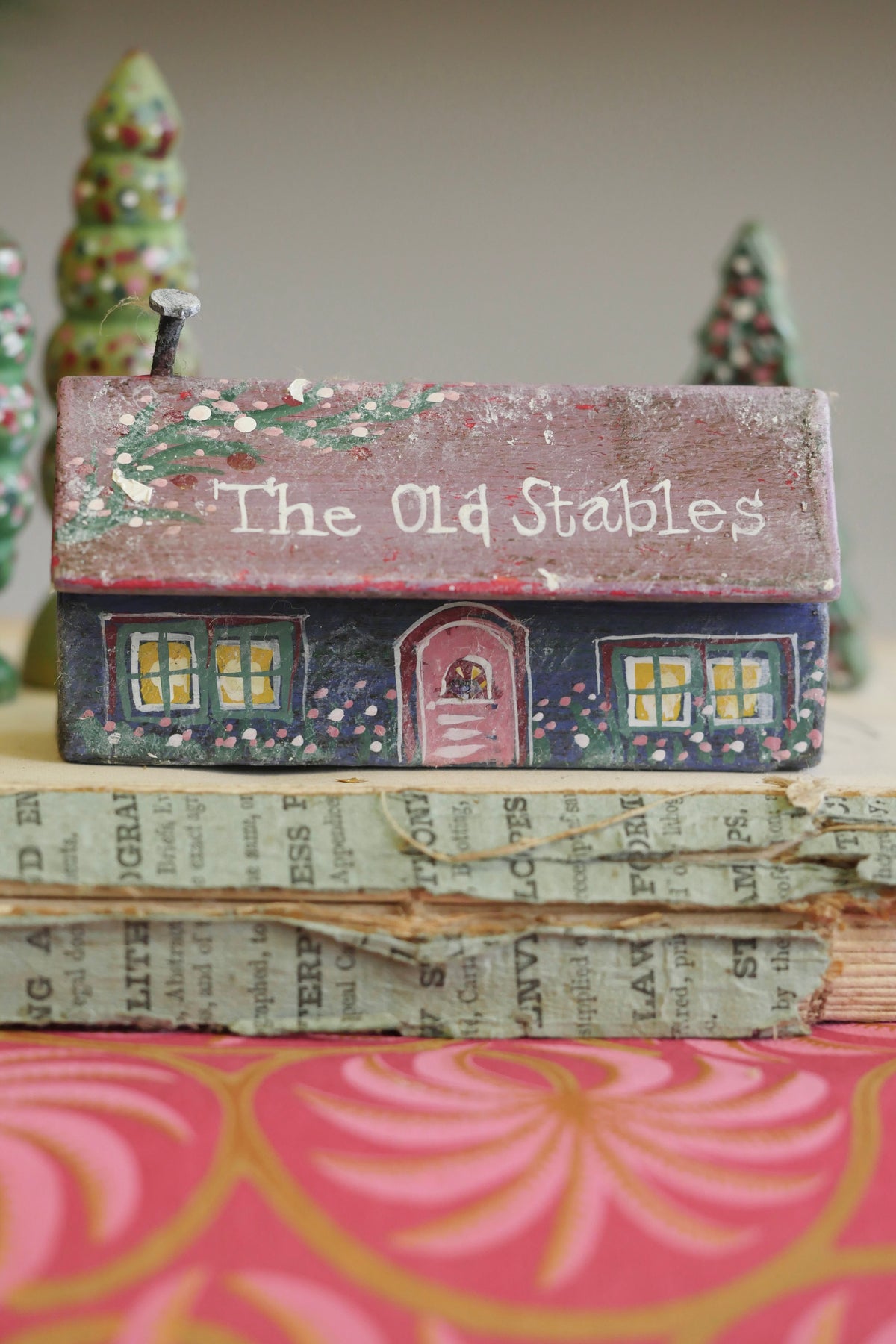 Reworked Vintage German Erzgebirge Christmas Houses – The Old Stables