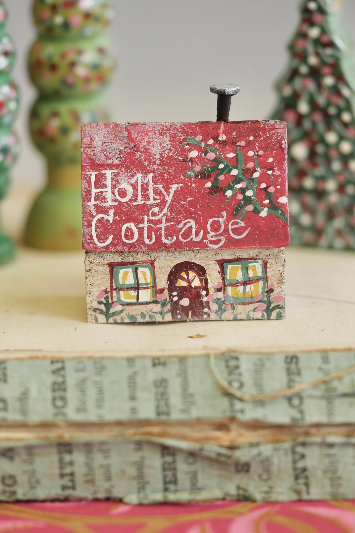 Reworked Vintage German Erzgebirge Christmas Houses – Holly Cottage
