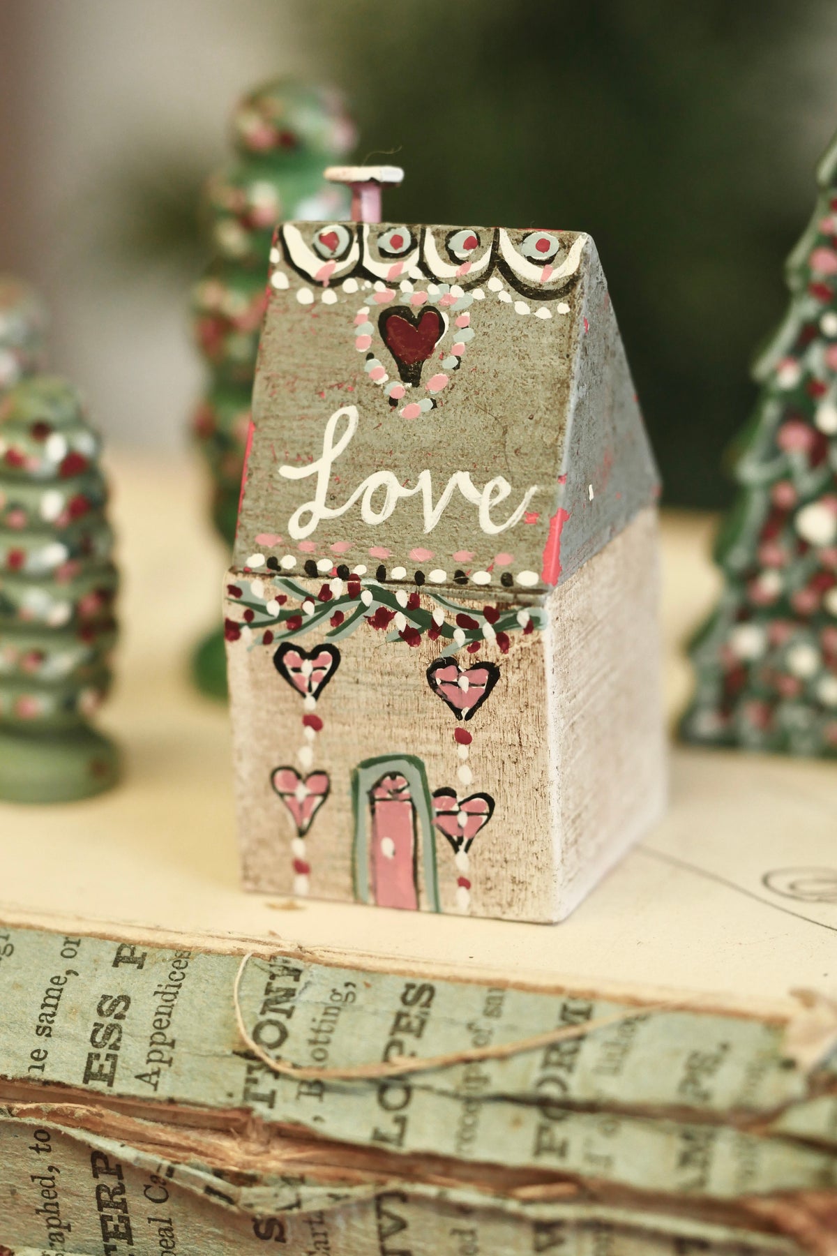 Reworked Vintage German Erzgebirge Christmas Houses – Love