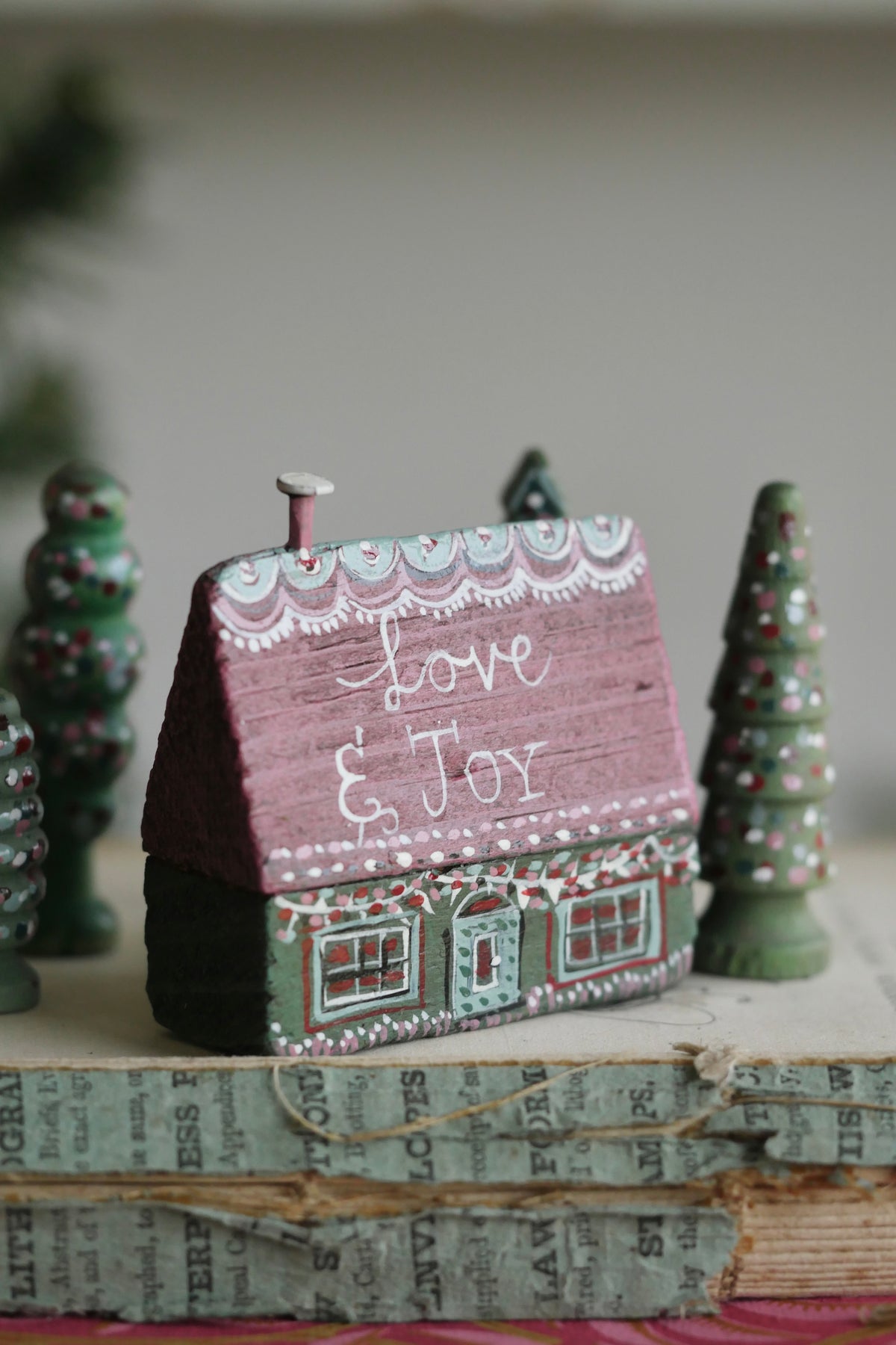 Reworked Vintage German Erzgebirge Christmas Houses – Love & Joy