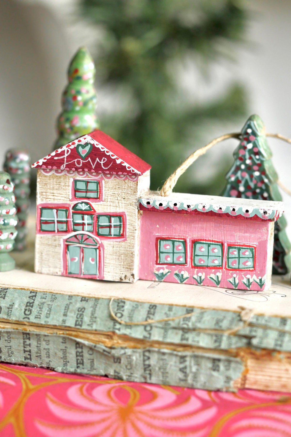 Reworked Vintage German Erzgebirge Christmas Houses – Love