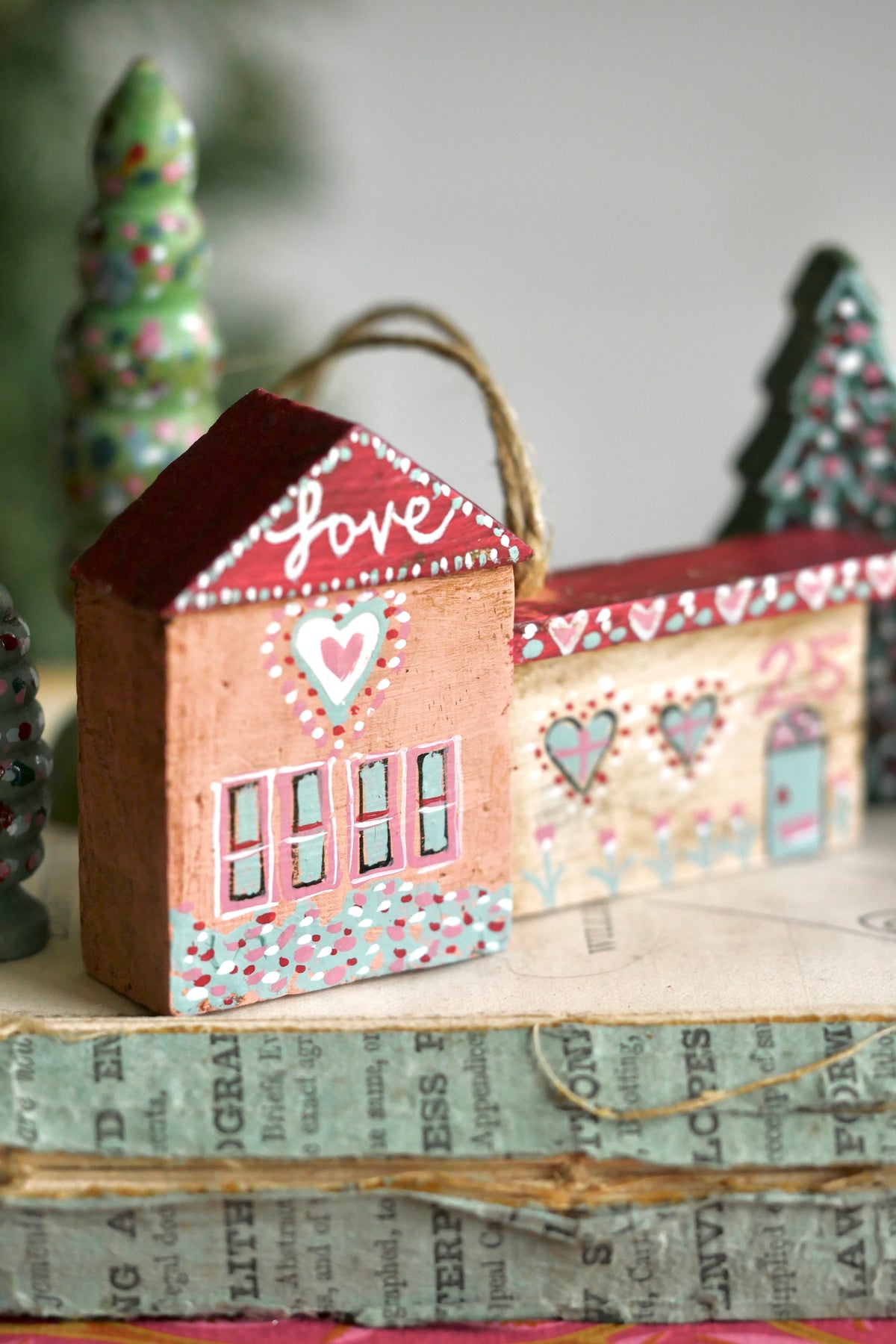 Reworked Vintage German Erzgebirge Christmas Houses – Love