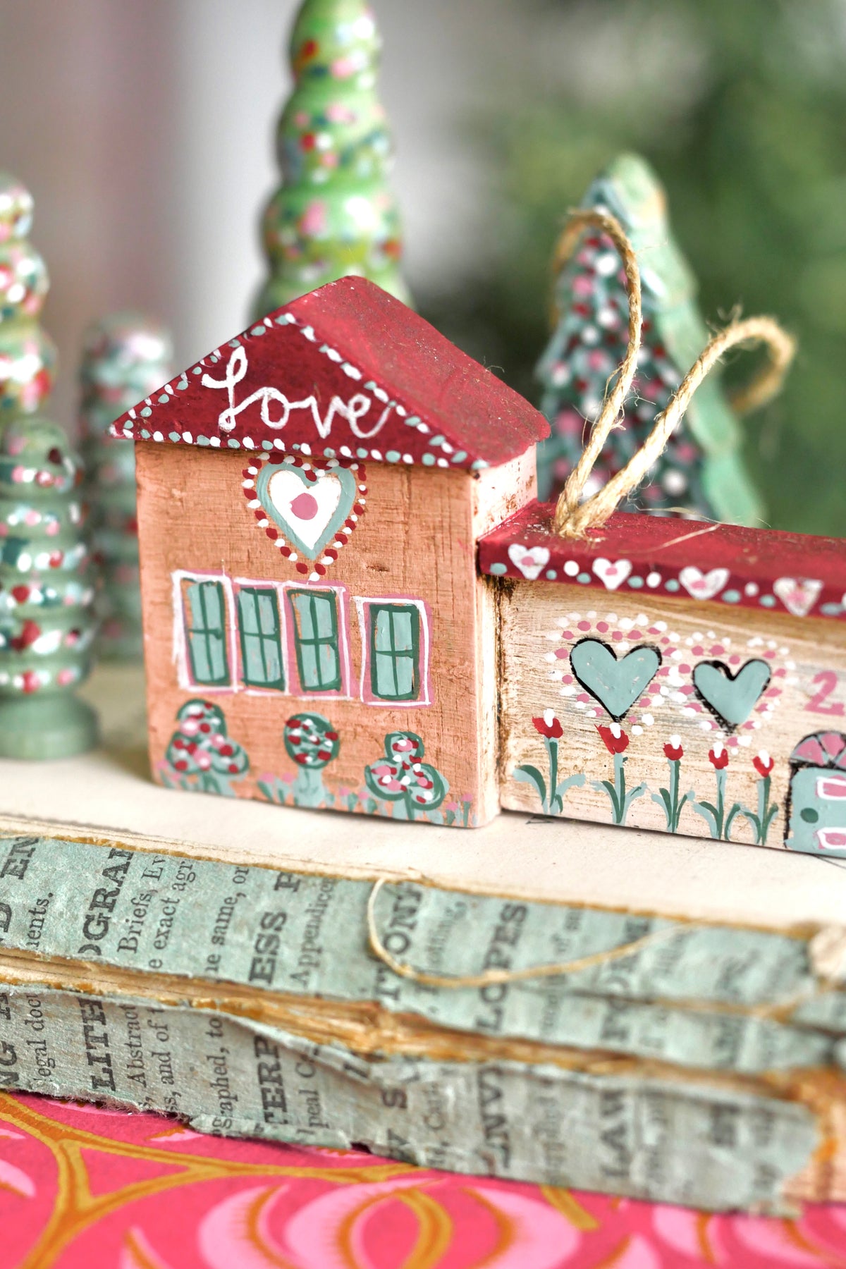 Reworked Vintage German Erzgebirge Christmas Houses – Love