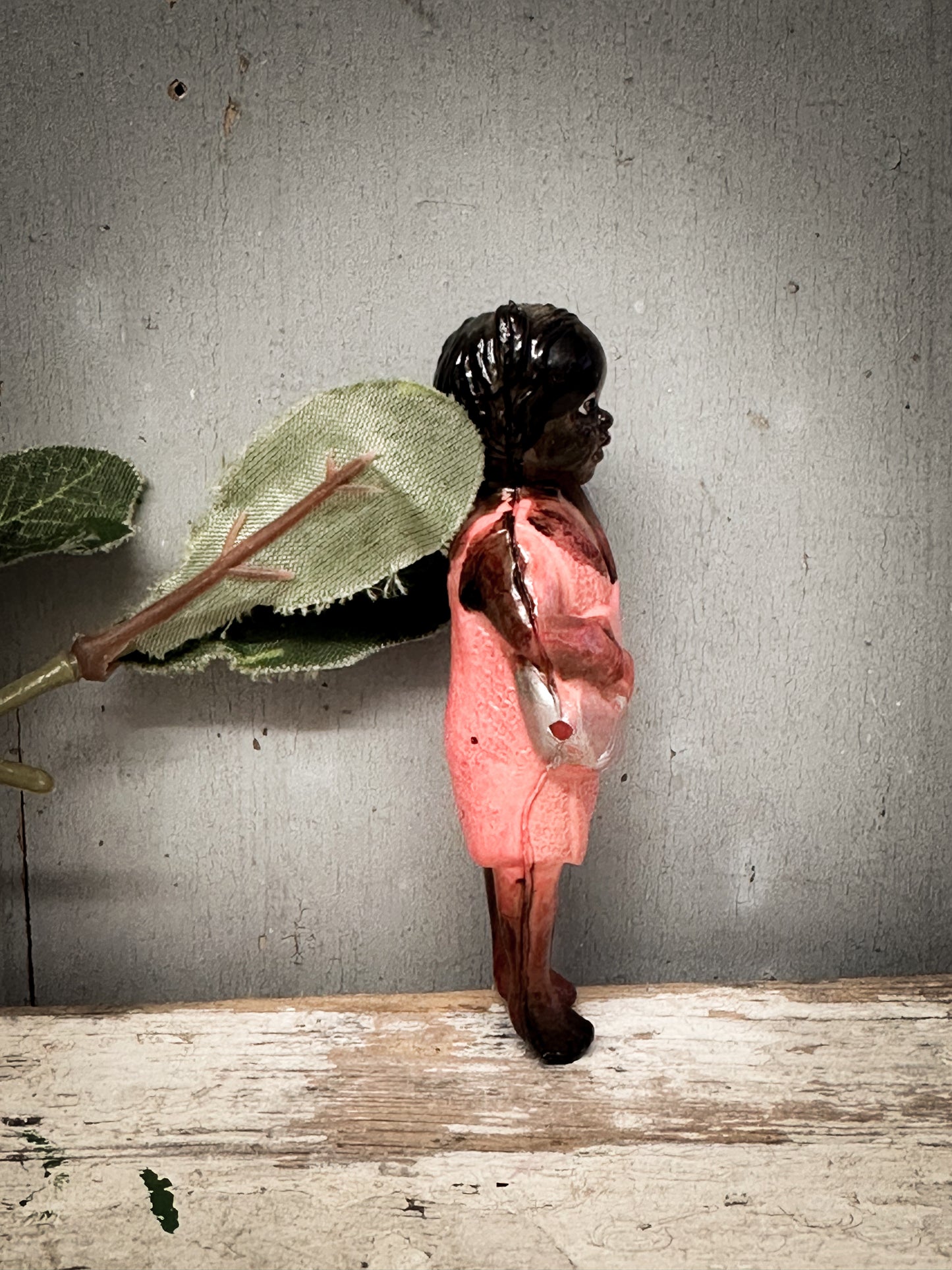 Rare Mid-Century Japanese Celluloid Musician Figurine – Hand-Painted – c.1930s–50s