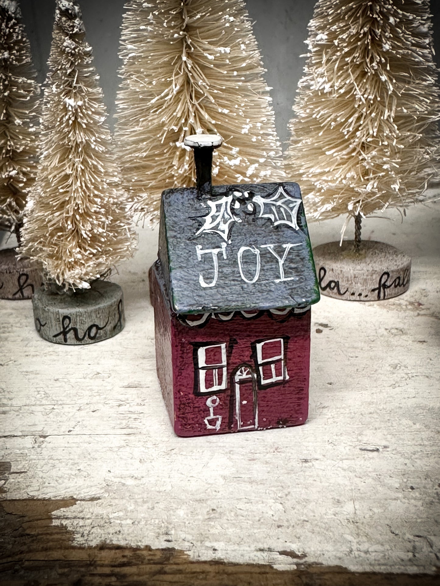 A mini Vintage German Erzgebirge Putz Wooden Village House “Joy”