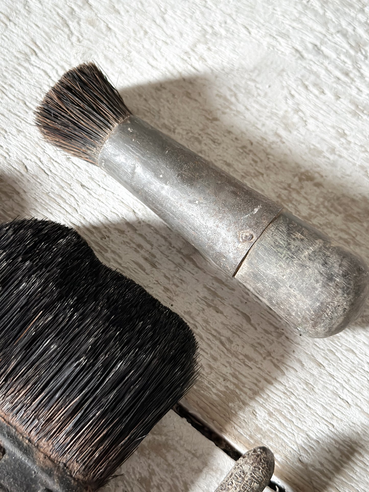 Vintage Collection of Artists & Decorators Paint Brushes – Studio Display Set of 6