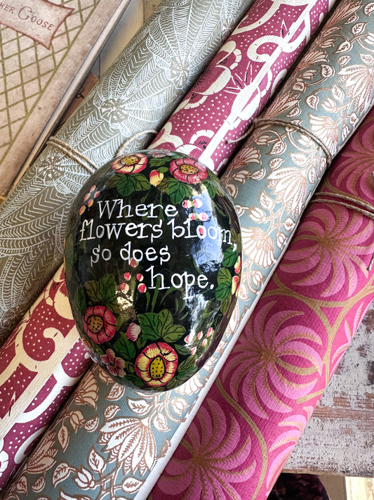“When Flowers Bloom…” – Kashmiri Papier Mâché Egg Trinket Box