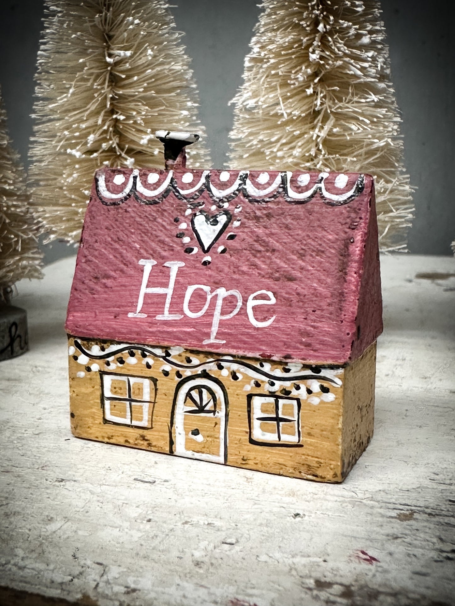 A small Vintage German Erzgebirge Putz Wooden Village House “Hope”