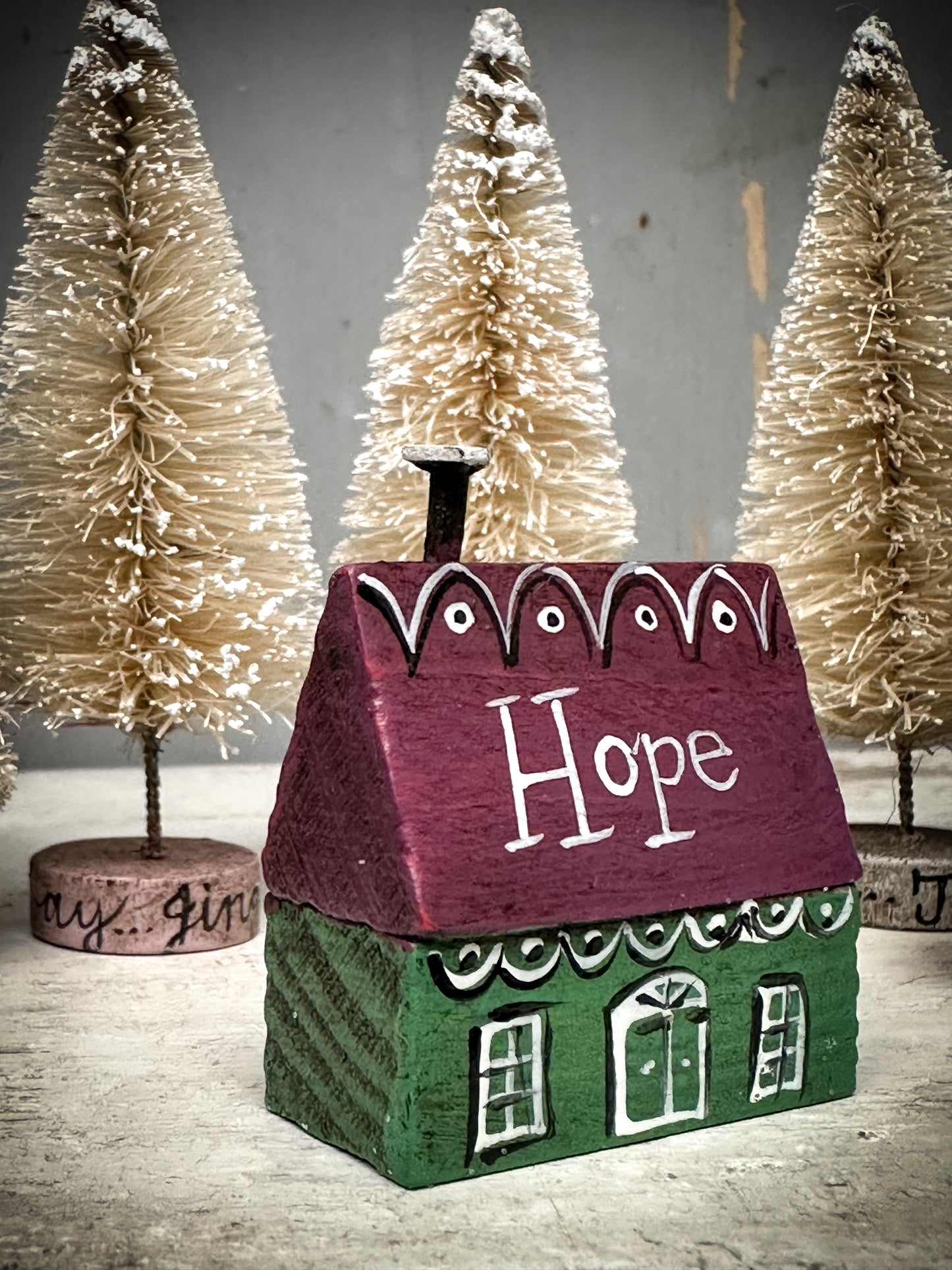 A small Vintage German Erzgebirge Putz Wooden Village House “Hope”