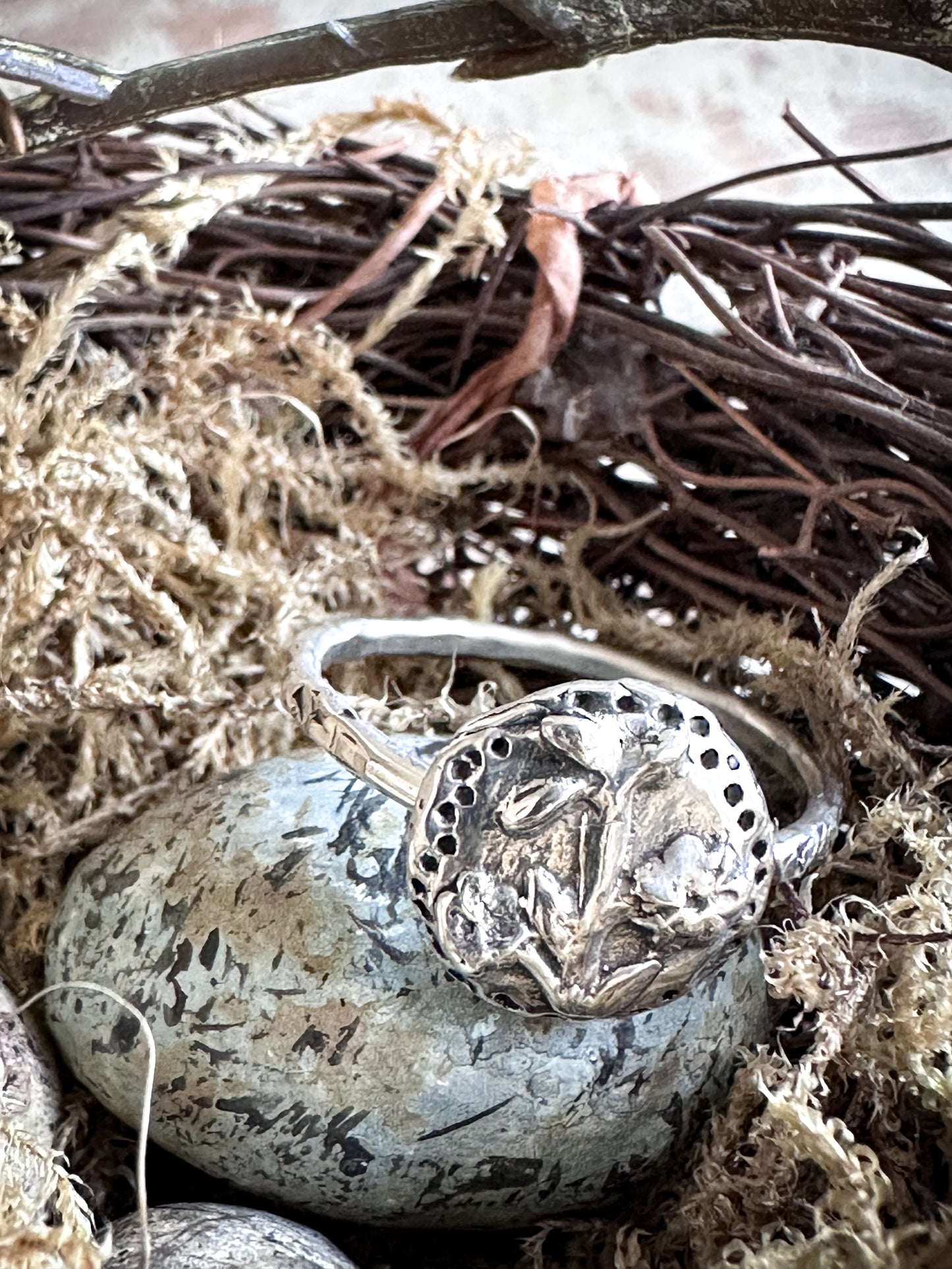 Moonlit Daffodil Ring Fine Silver Botanical Ring Antique Wedgwood Sprig