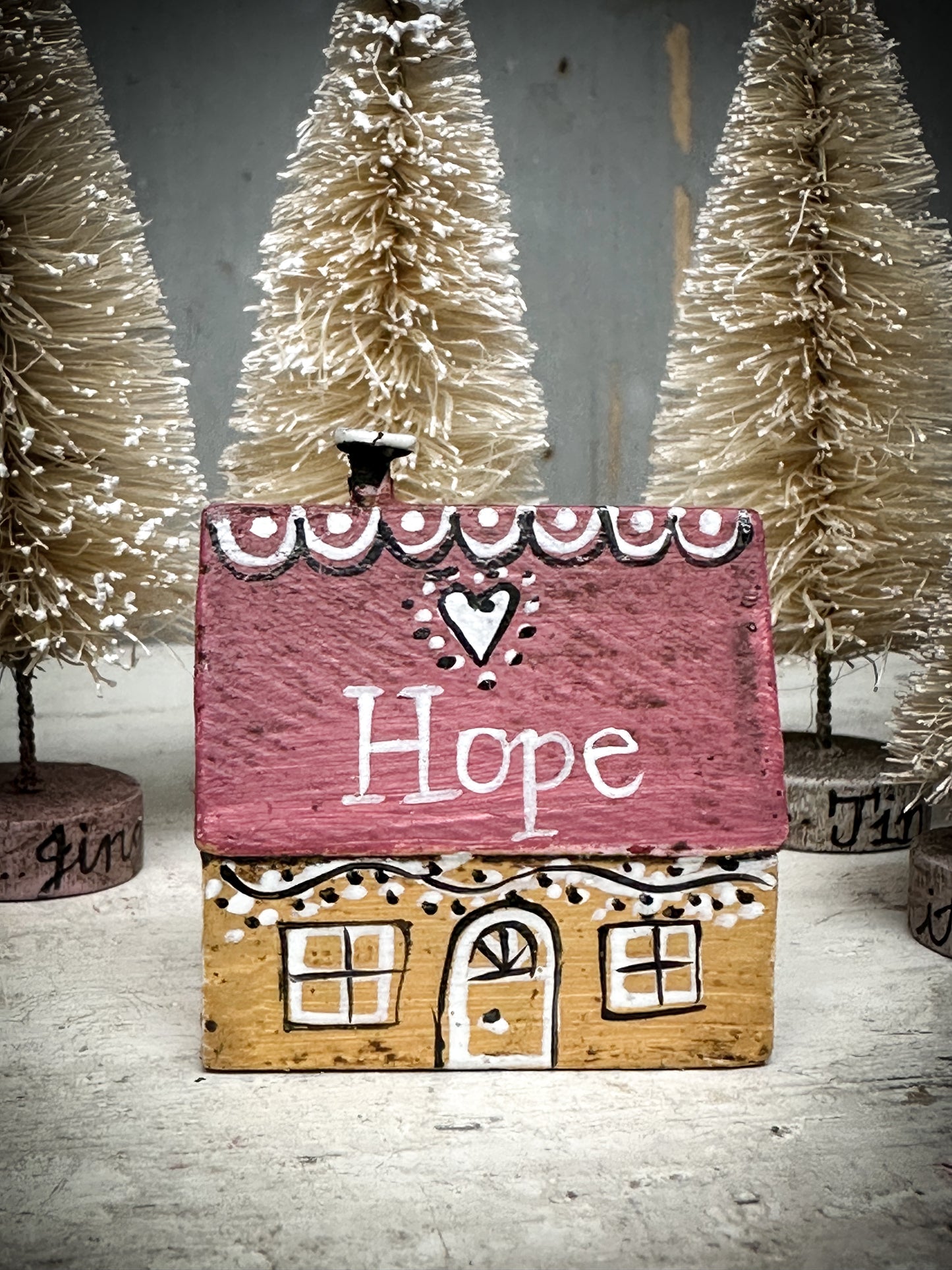 A small Vintage German Erzgebirge Putz Wooden Village House “Hope”