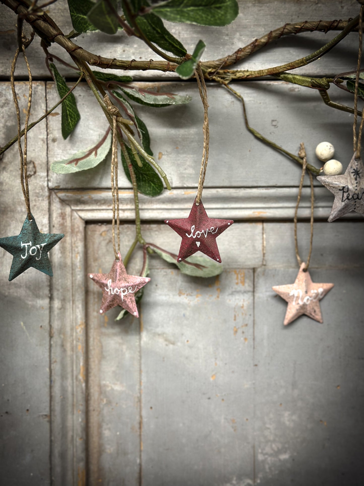 A Mini Pale Pink Tin Barn Star Christmas Decoration “Noël”