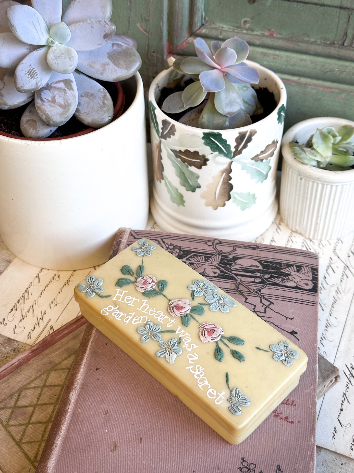 “Her Heart Was a Secret Garden” – Vintage Floral Painted Soap / Trinket Box
