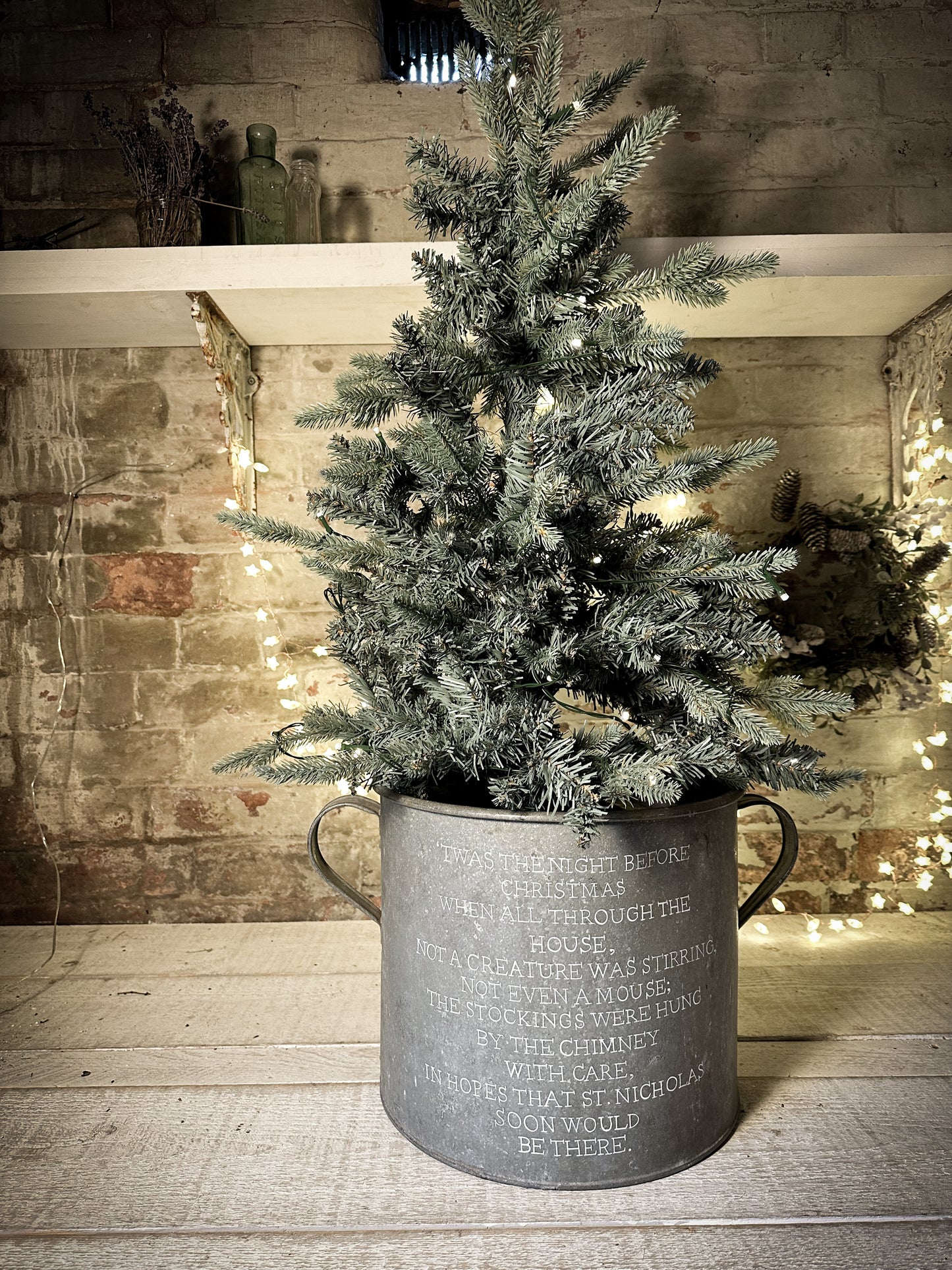 A beautiful heirloom vintage galvanised tub hand painted using traditional sign writer’s techniques and materials.