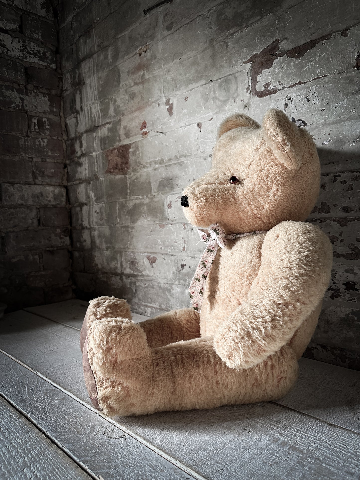 A lovely old large vintage teddy bear